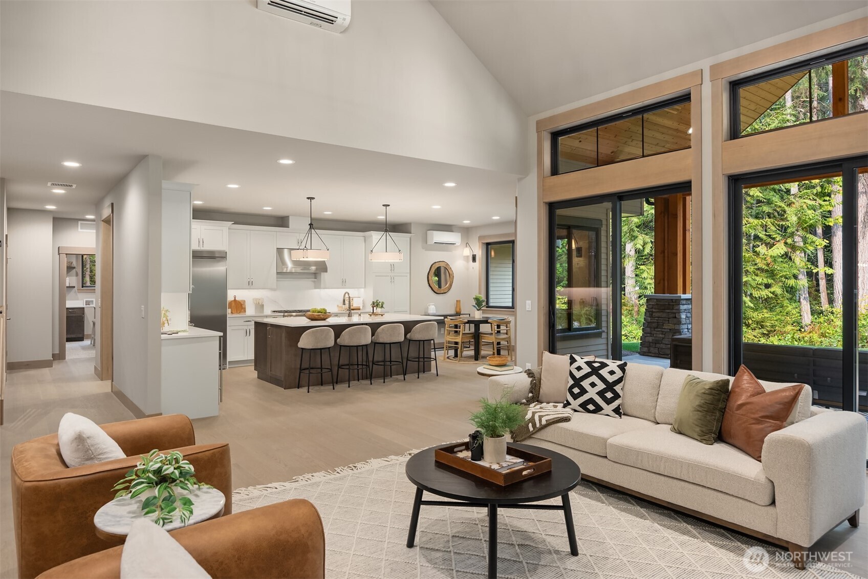 22972 S Kingston Road NE