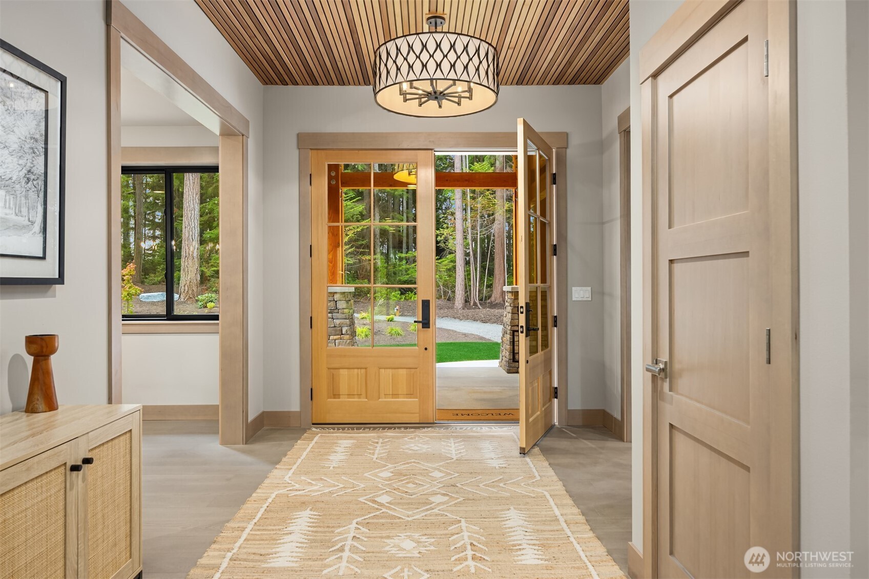 22972 S Kingston Road NE