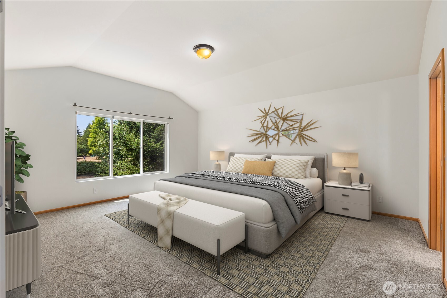 1610 NE Mt Kamela Court