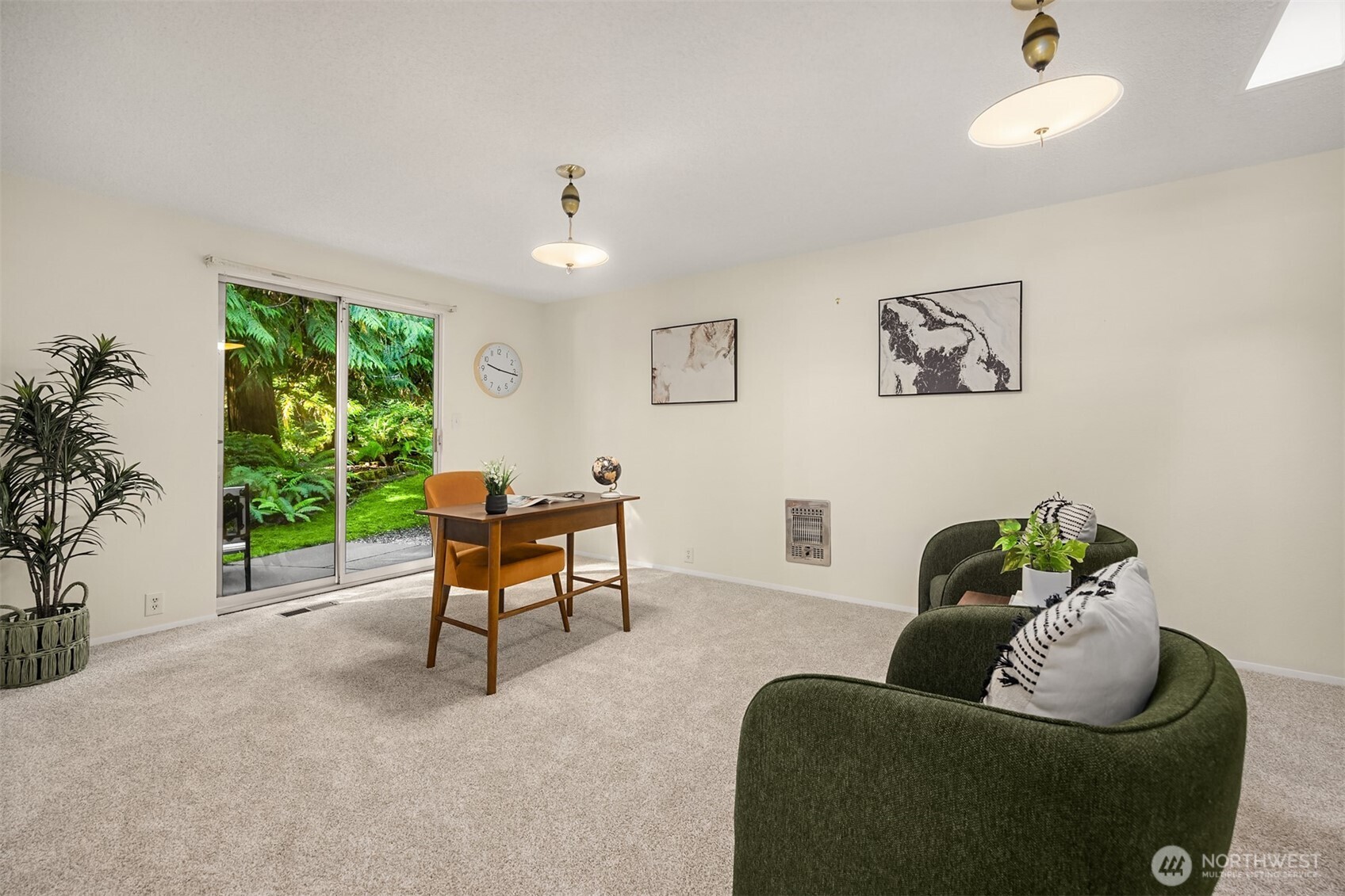 10825 Brownsville Highway NE