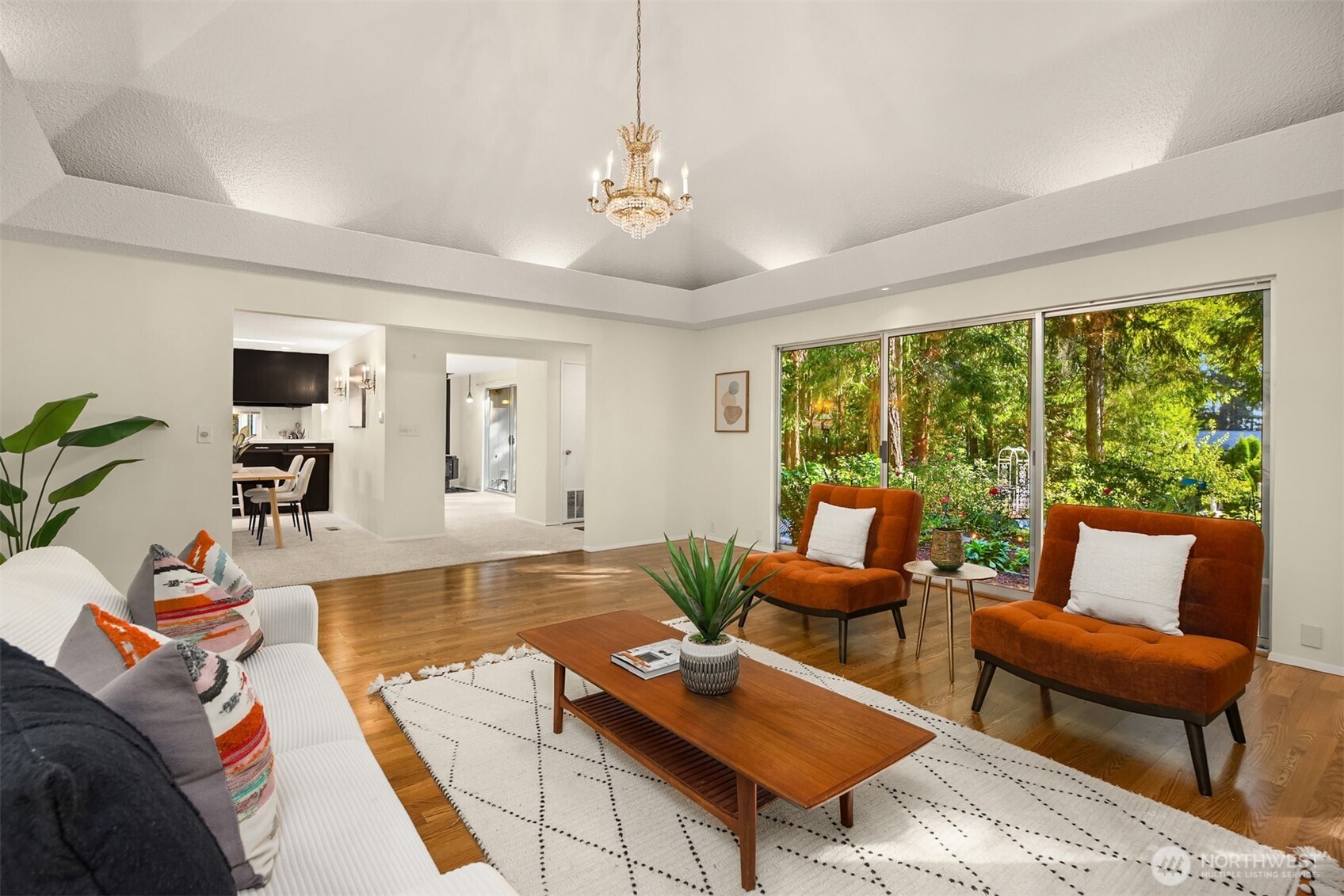 10825 Brownsville Highway NE