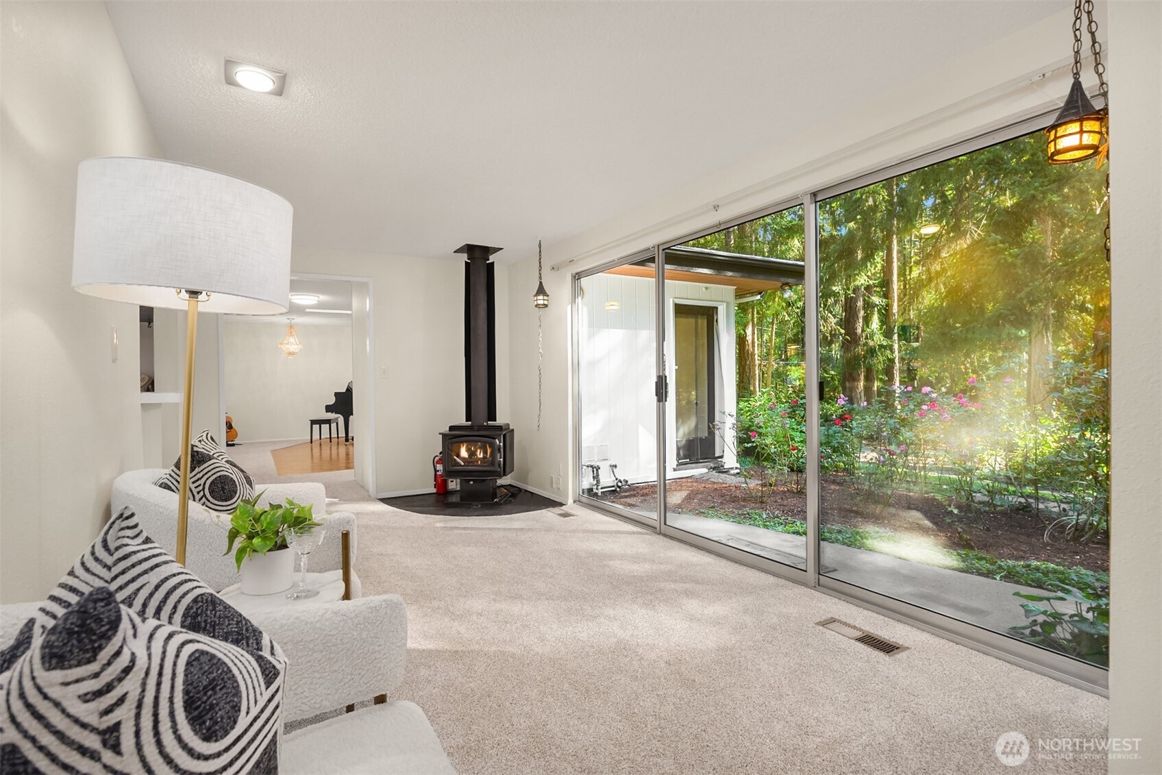 10825 Brownsville Highway NE