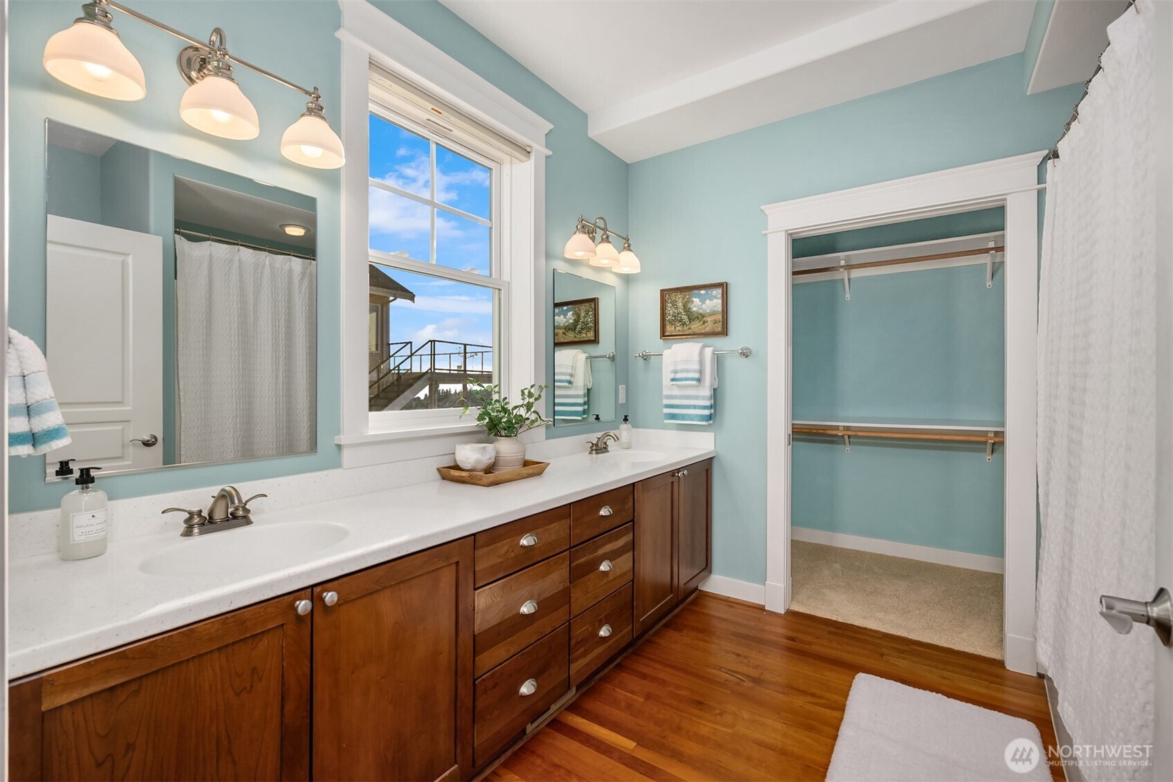 37918 Vista Key Drive NE