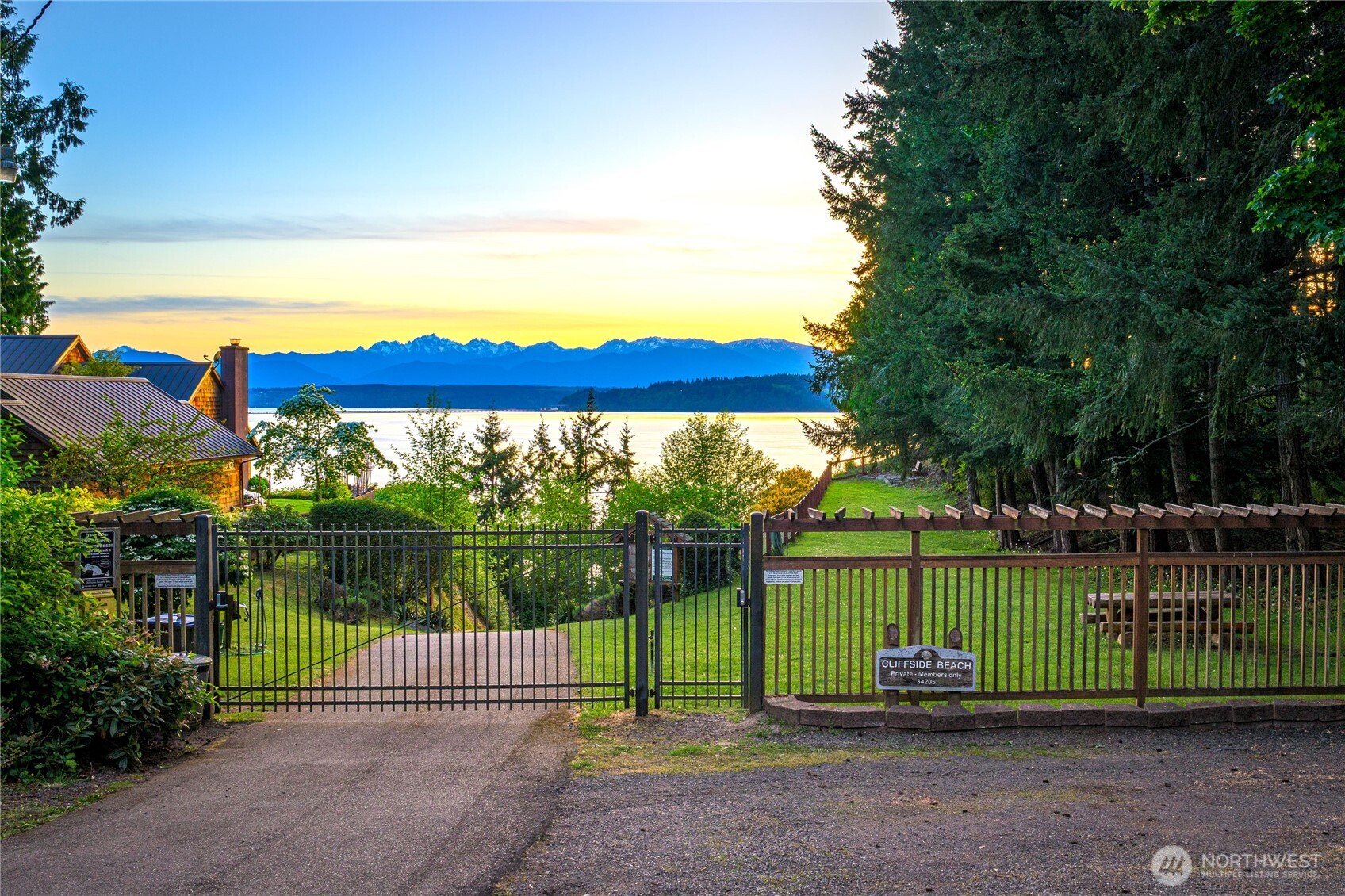 34464 Bridge View Drive NE