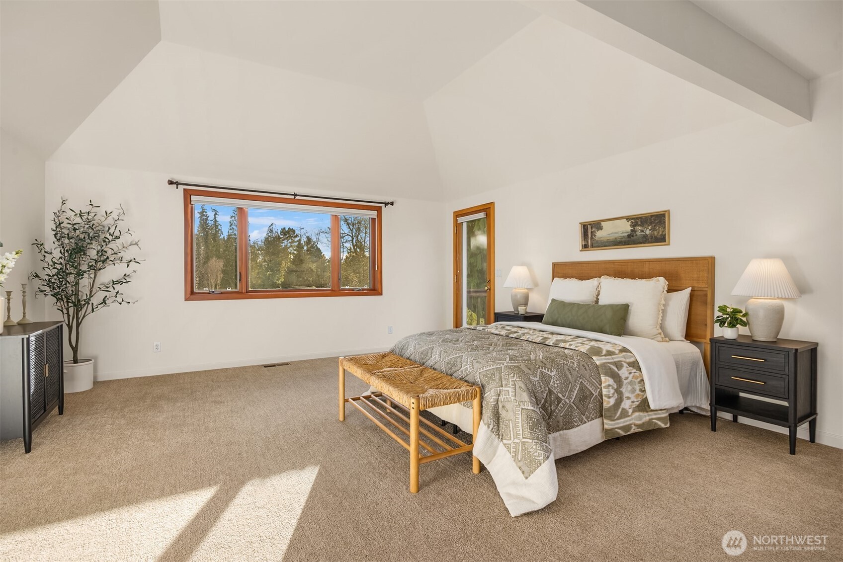 1245 High School Road NE