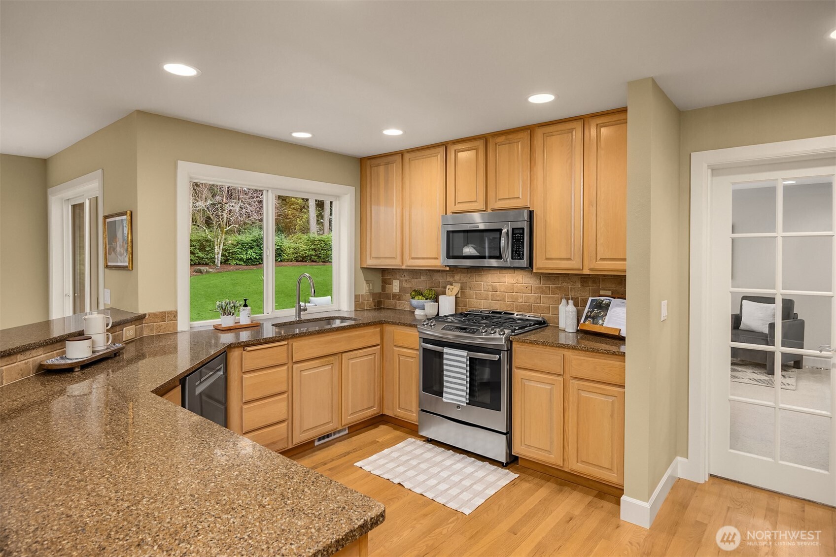 23481 Warwick Place NW