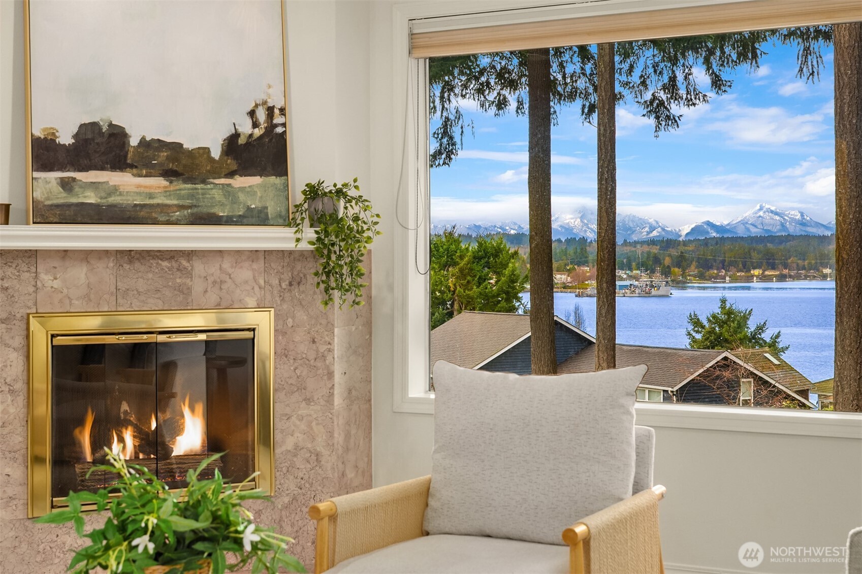 15985 Lindsey Lane NE