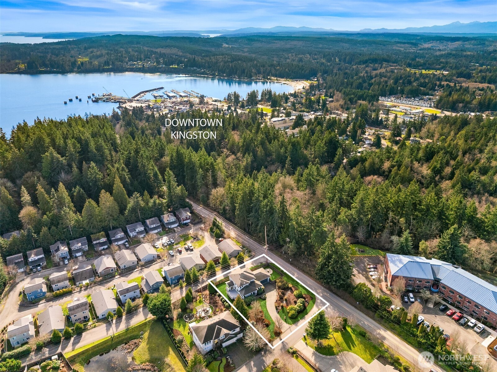 11572 NE Skyward Loop