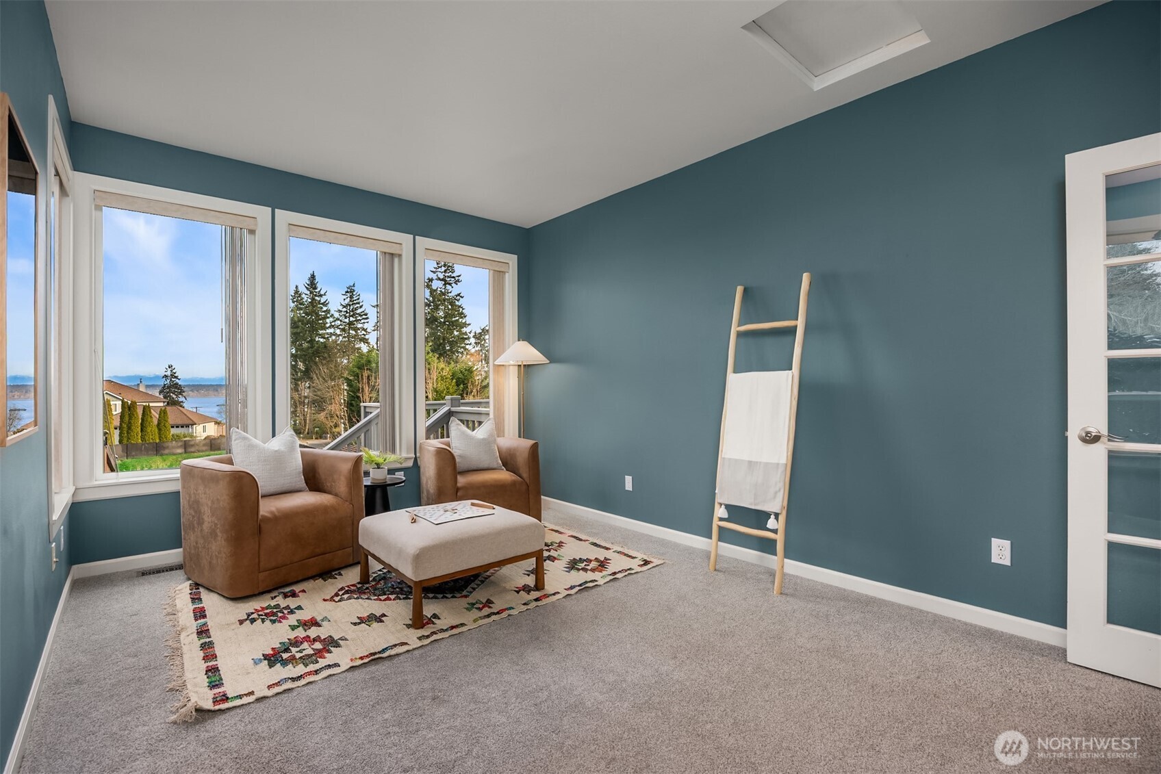 11572 NE Skyward Loop