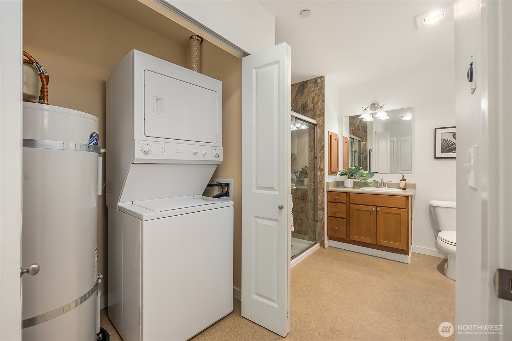 300 High School Road NE Unit: 419