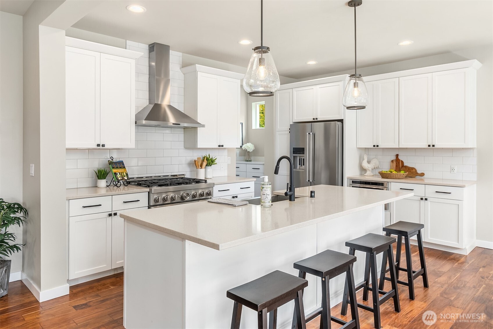 5597 NW Muddy Paws Court