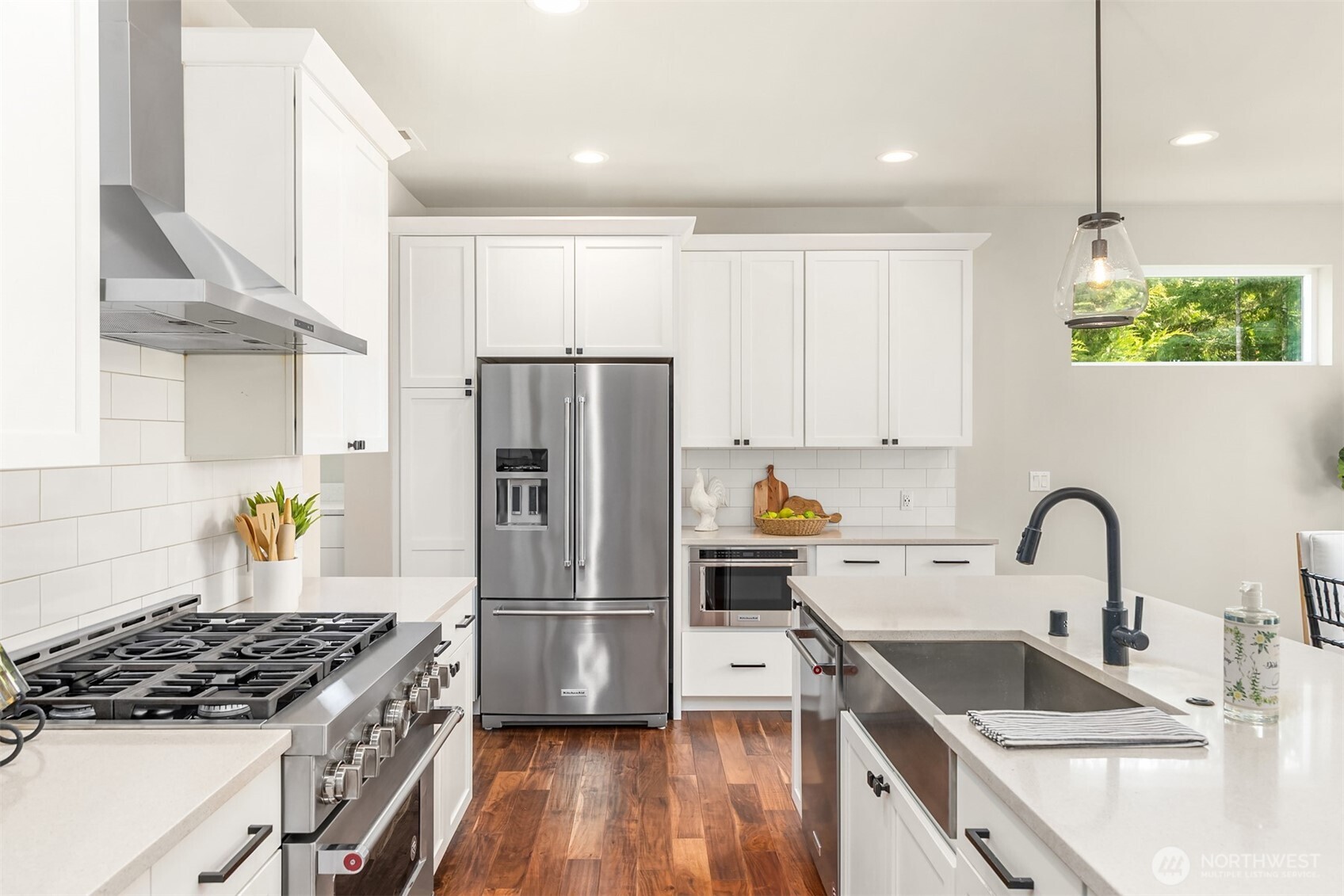 5597 NW Muddy Paws Court