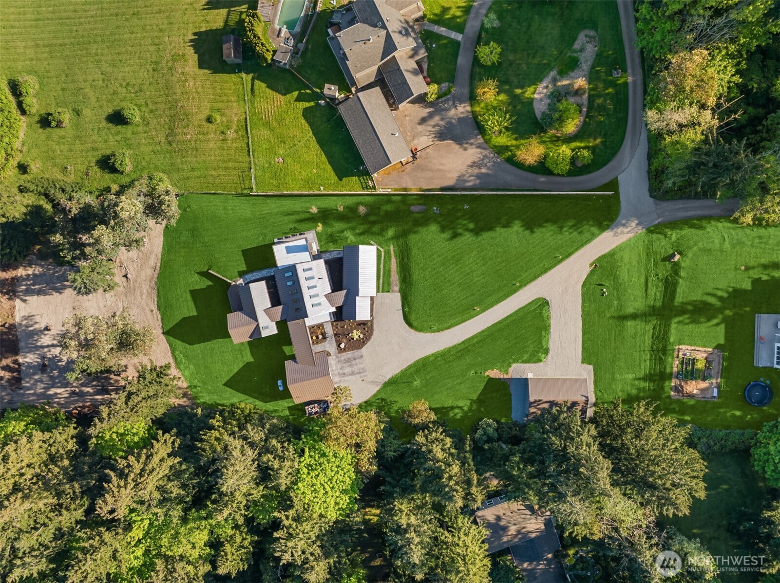 26868 Sunnyview Lane NE
