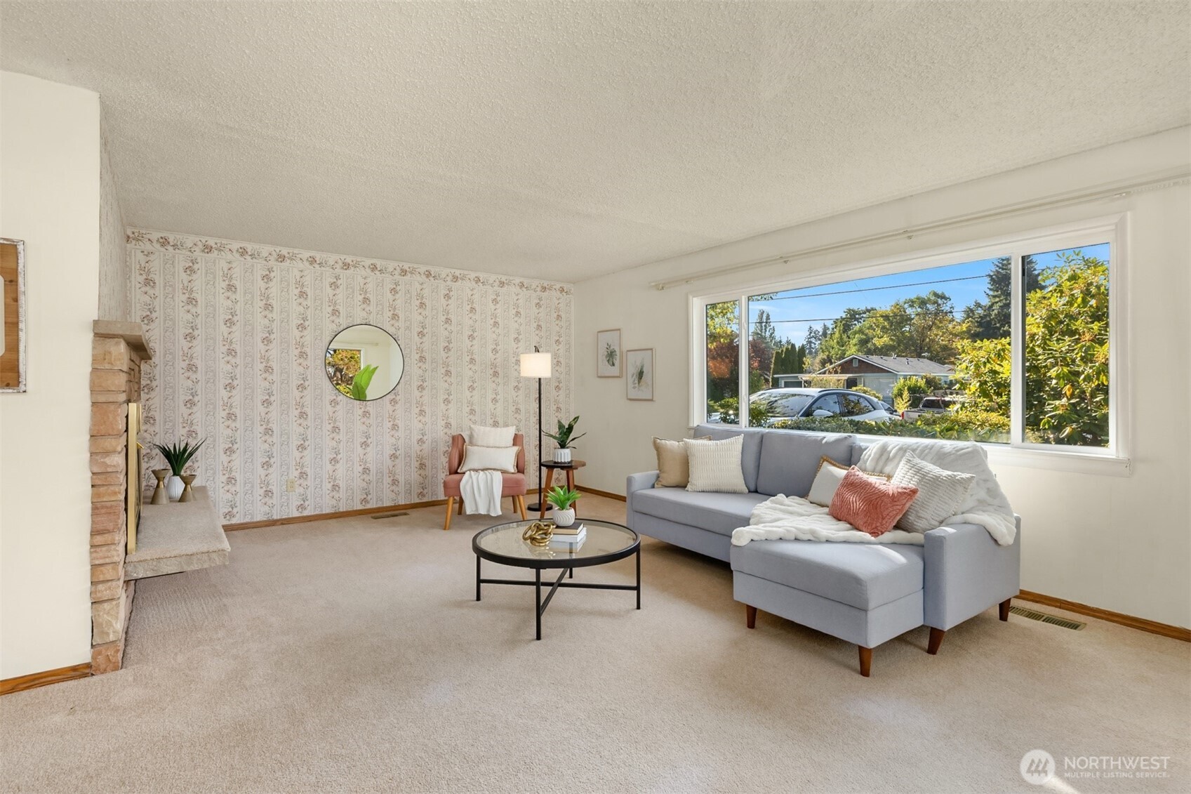 1322 Ivy Road