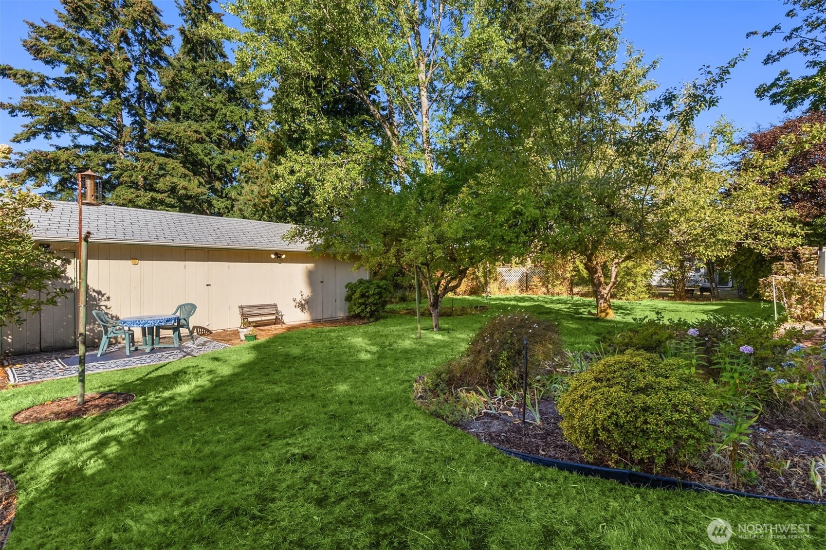 1322 Ivy Road
