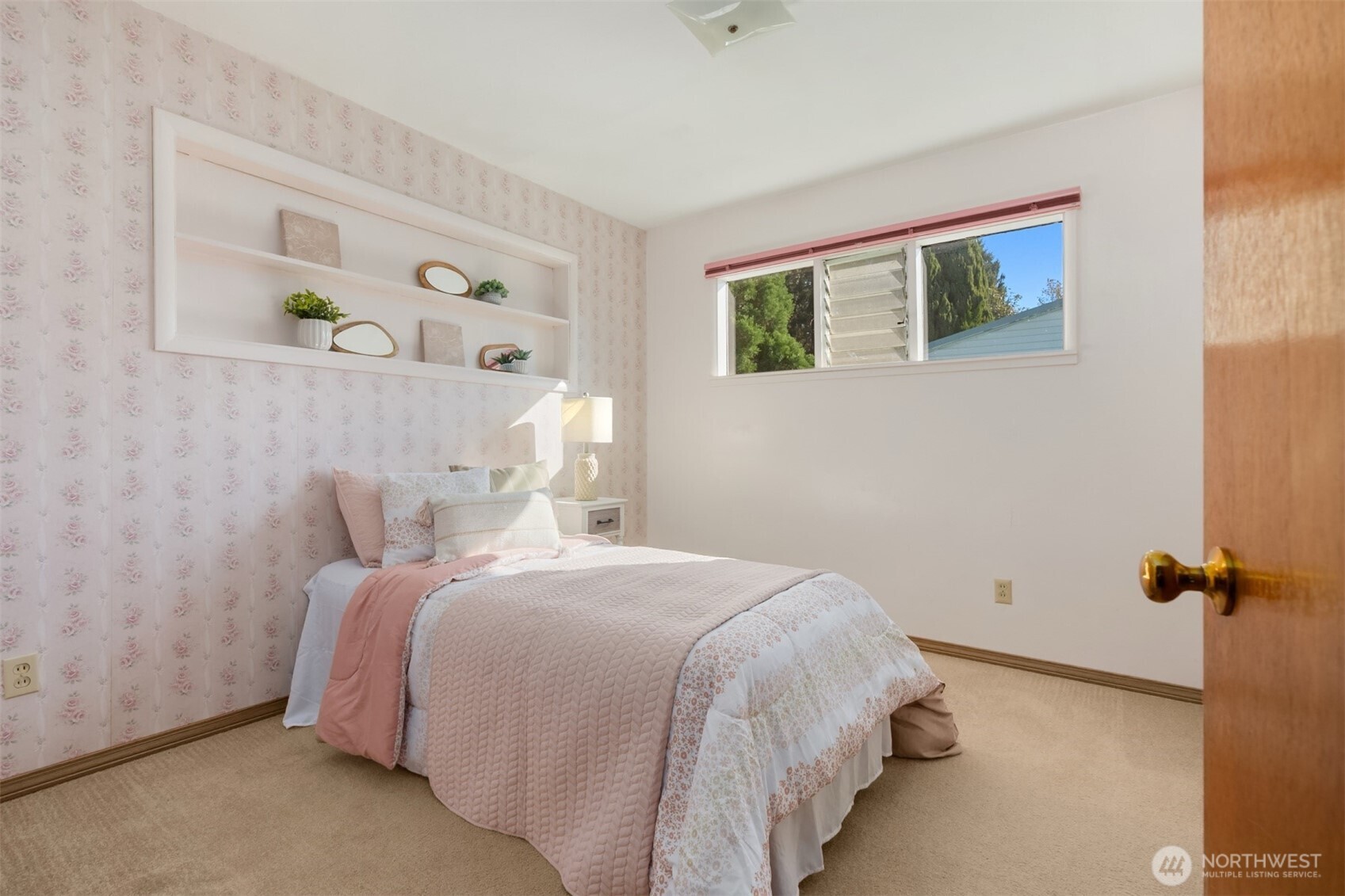 1322 Ivy Road
