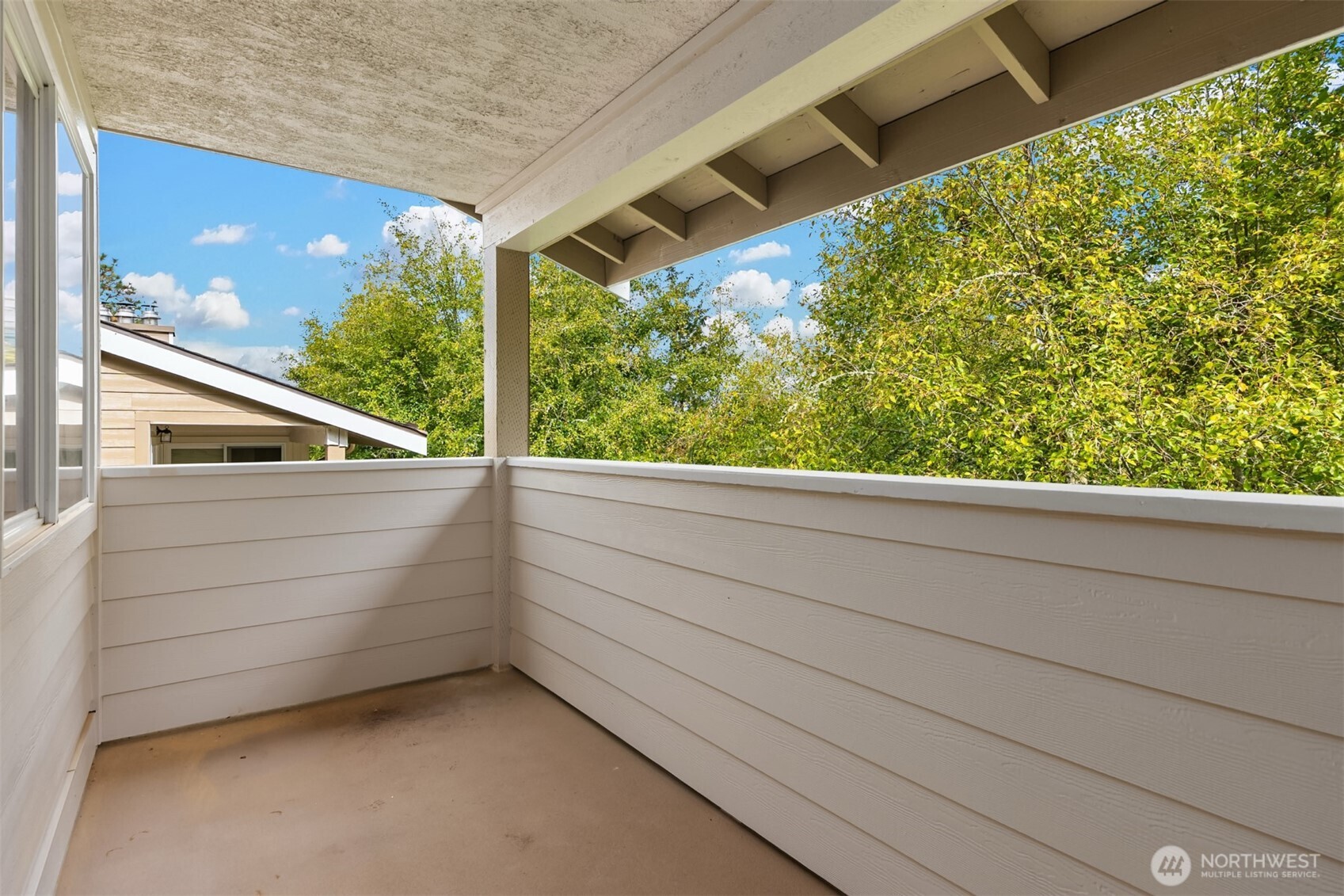 20241 Vikings Crest Loop NE Unit: 6-301