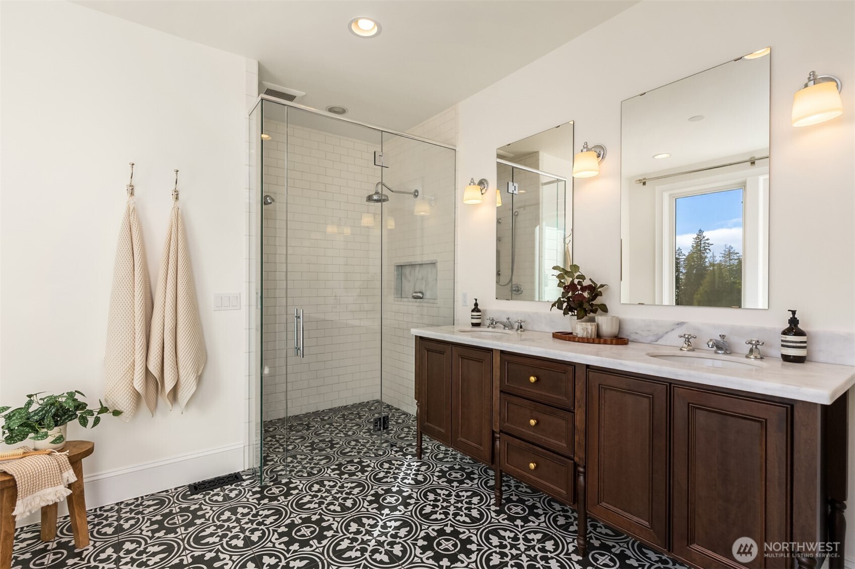 11802 NE Harley Hill Lane