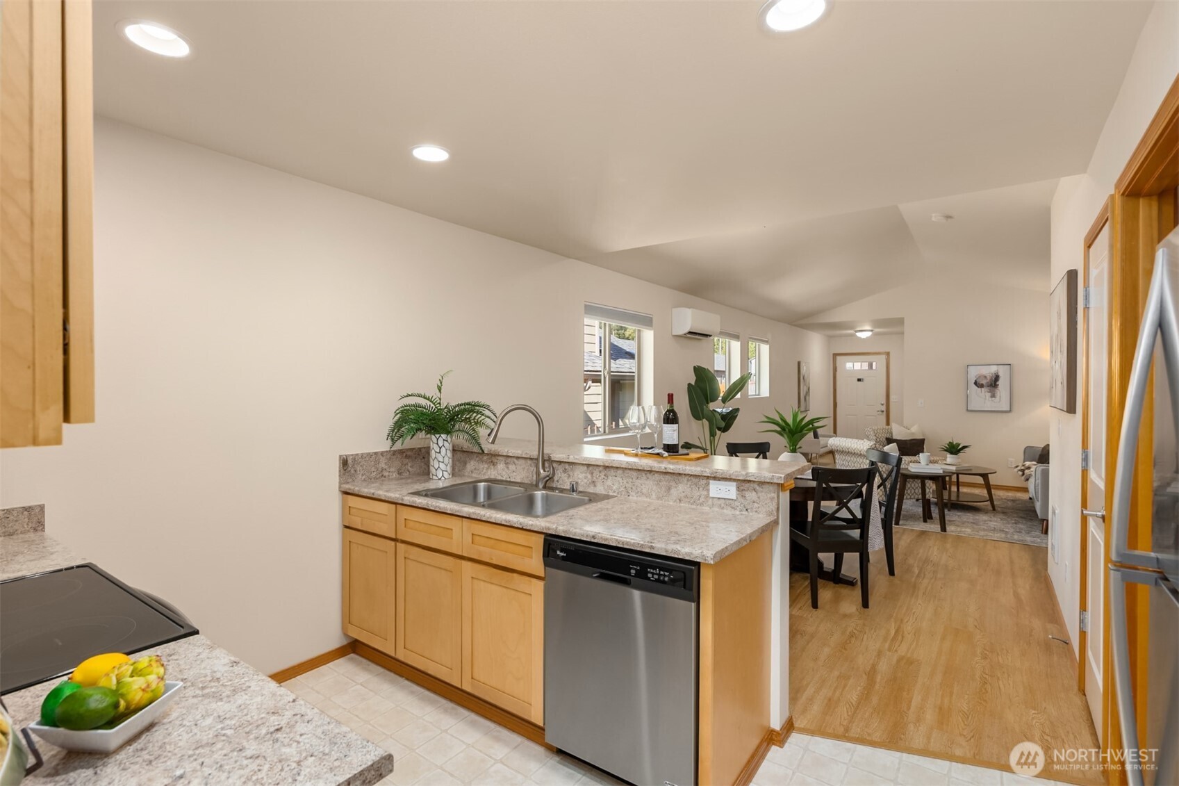 410 NE Hazelberry Court