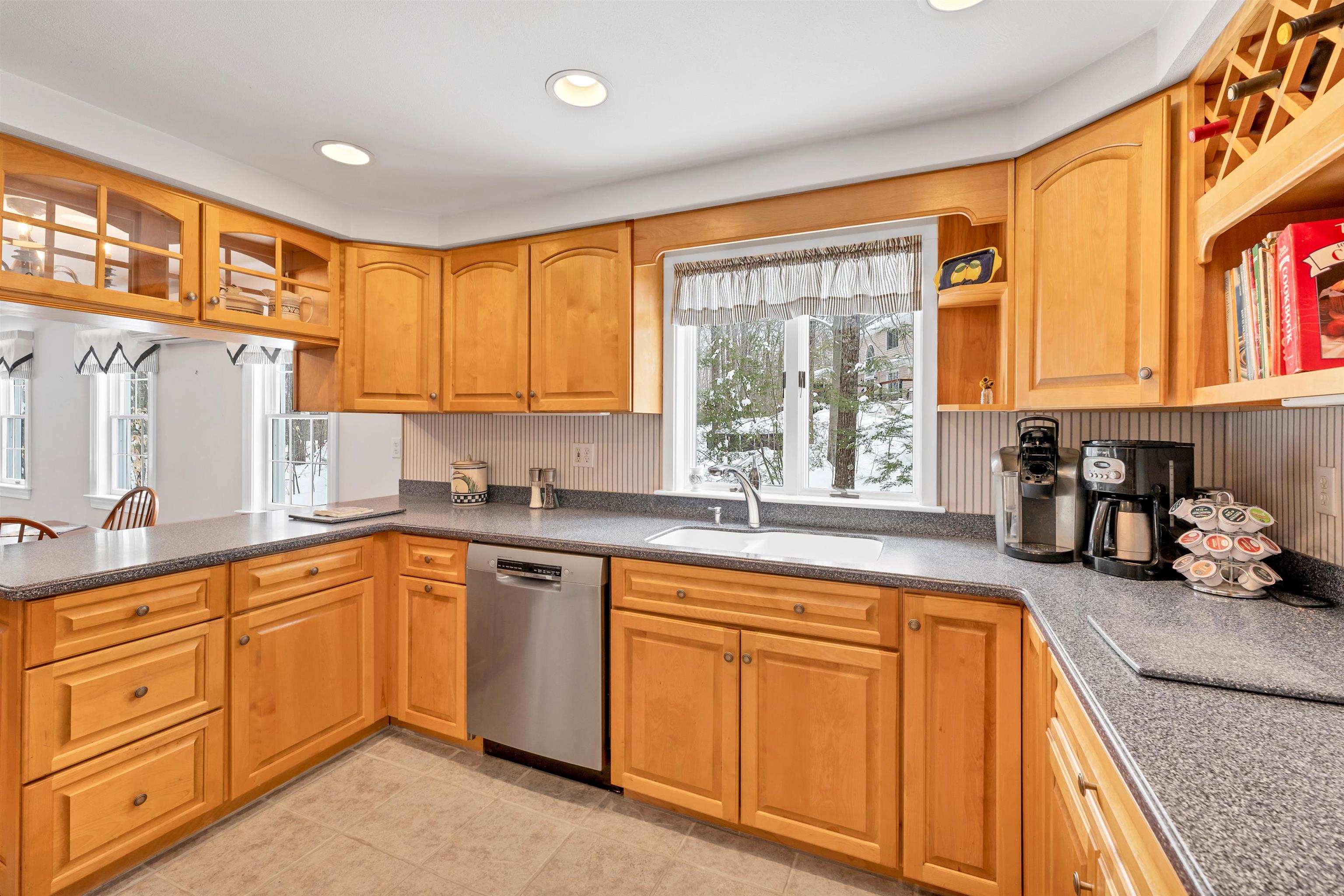 345 Forest Road