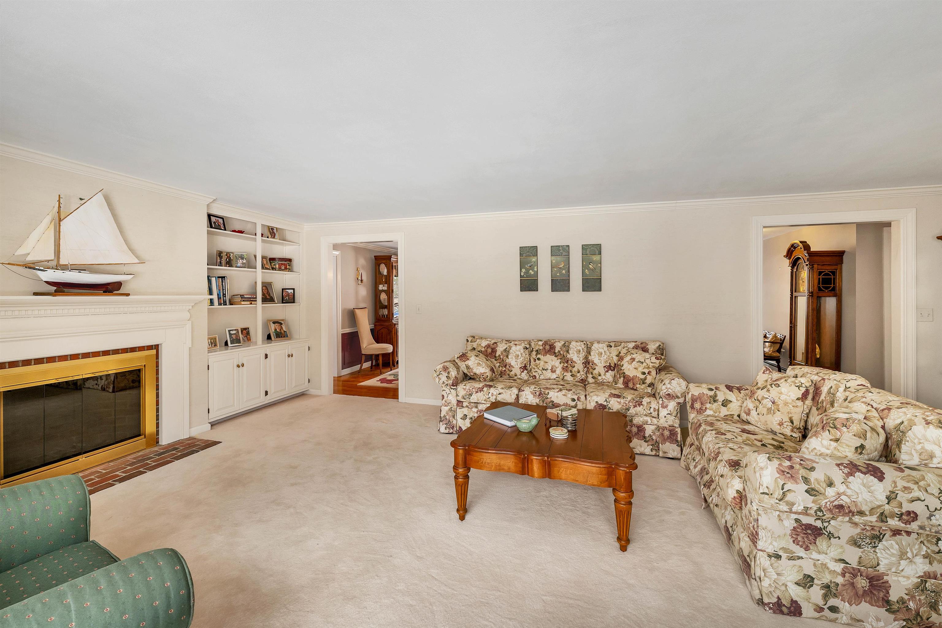 345 Forest Road