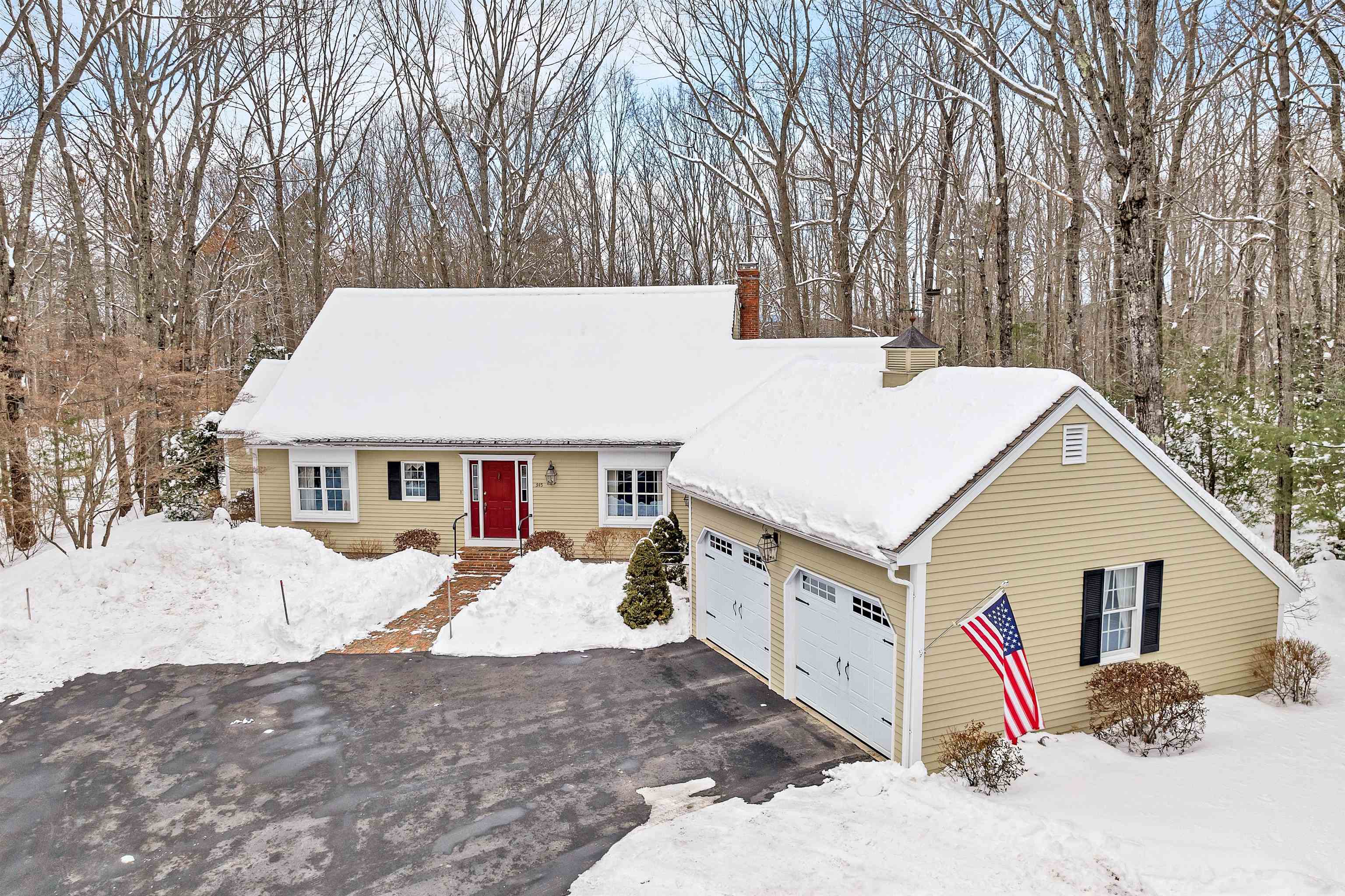 345 Forest Road
