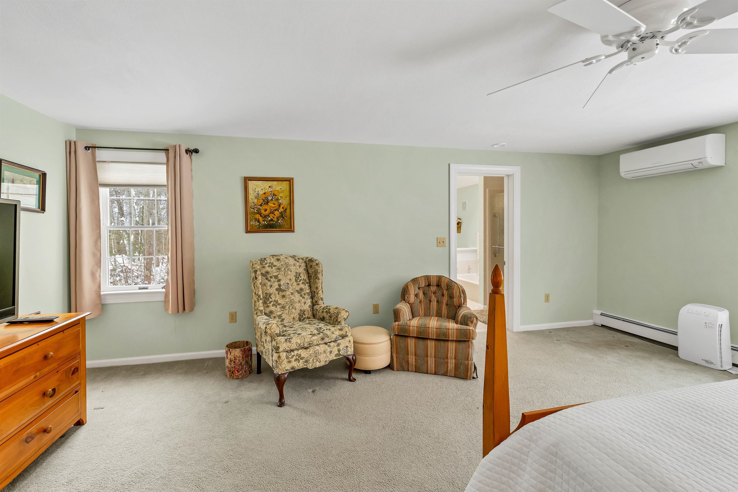 345 Forest Road