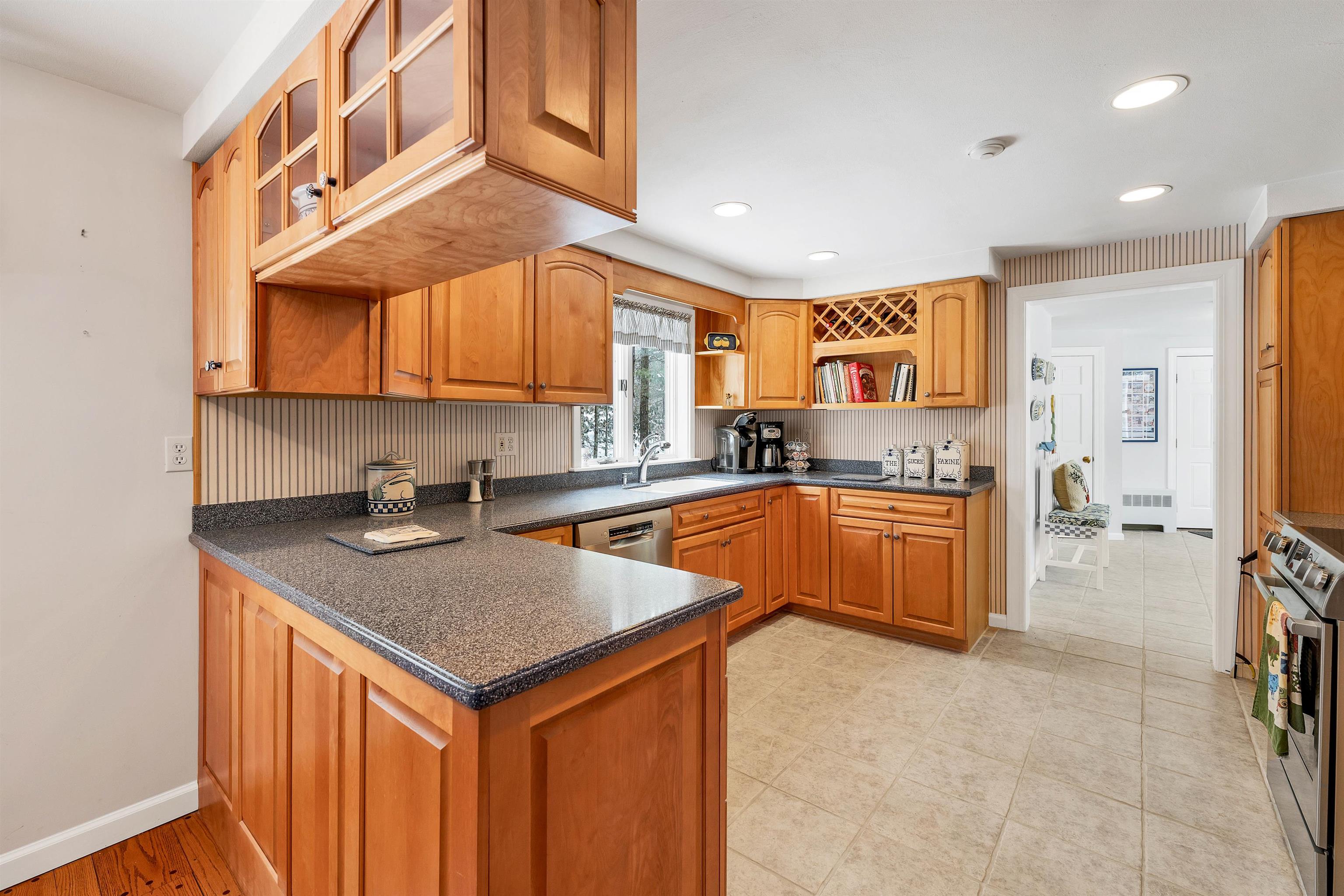 345 Forest Road