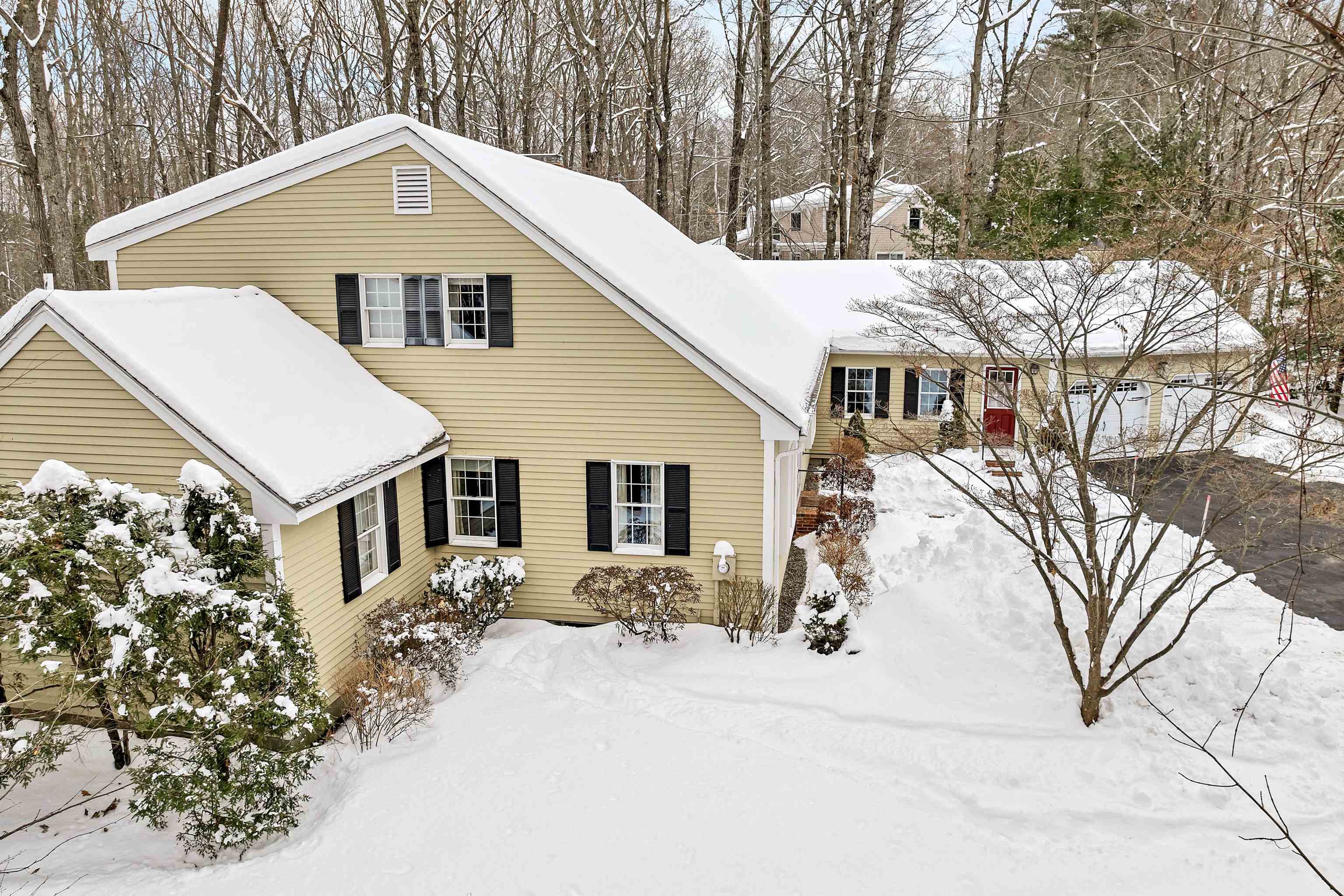 345 Forest Road