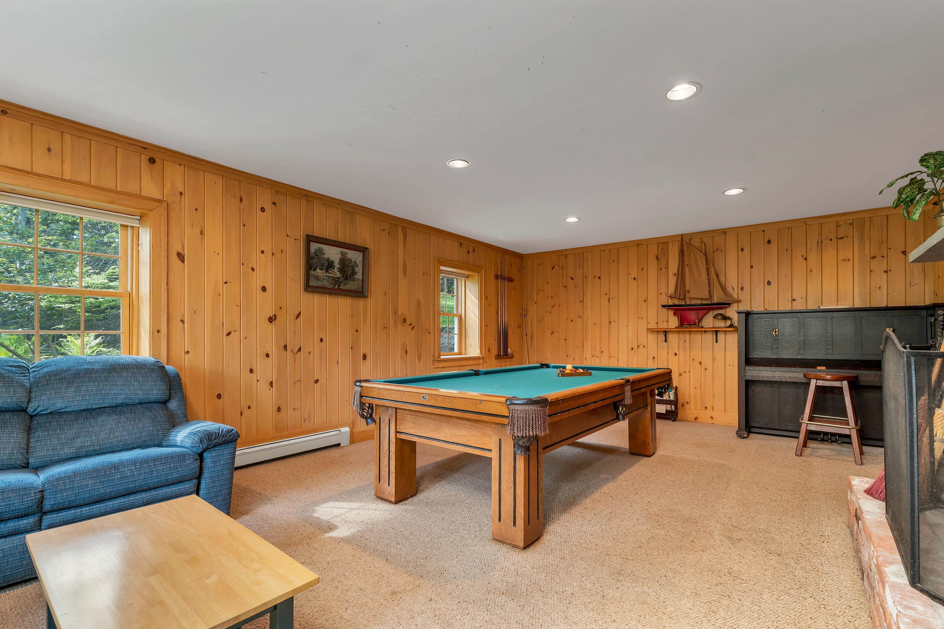 14 Spring Hill Road