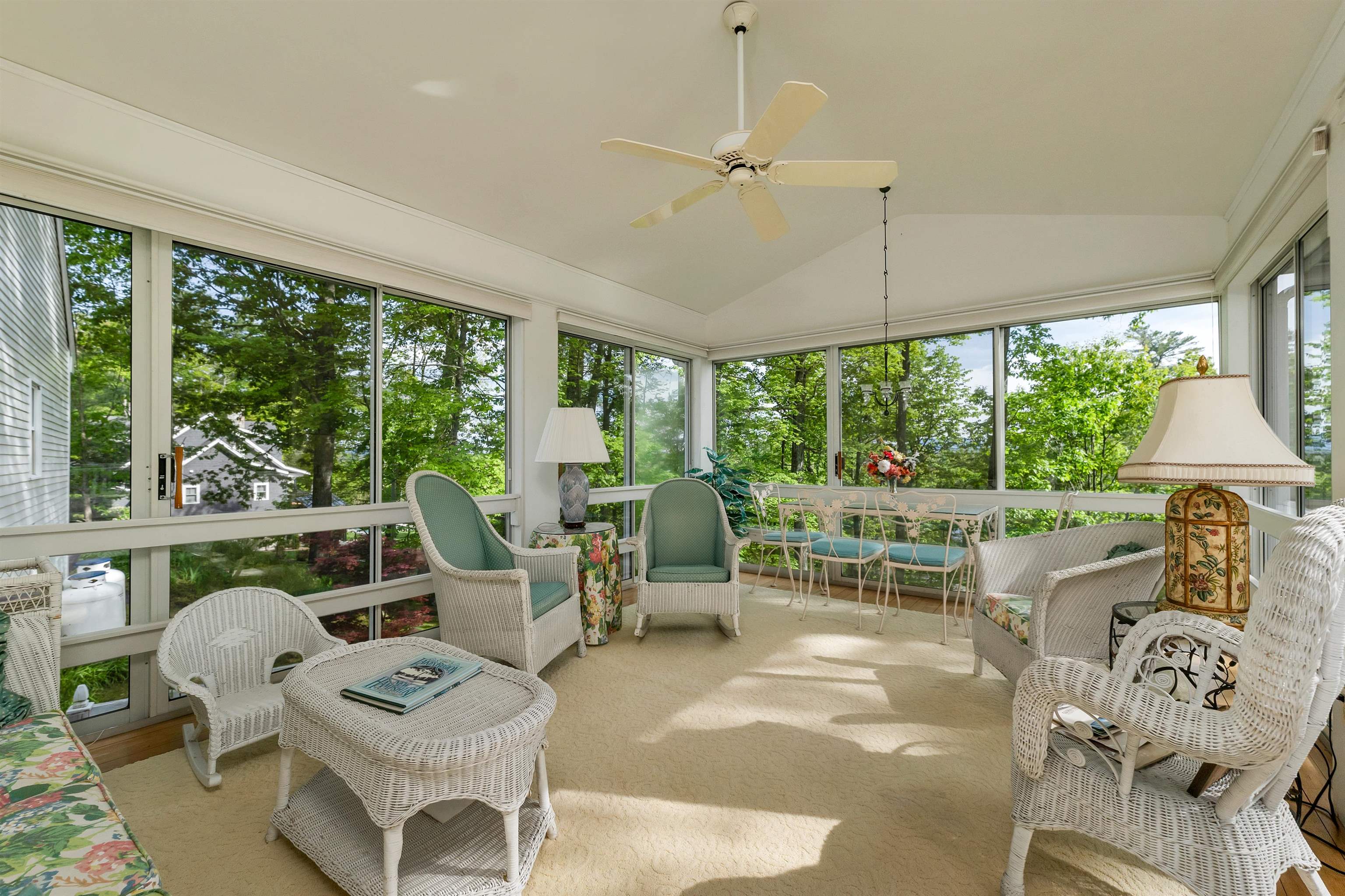 14 Spring Hill Road