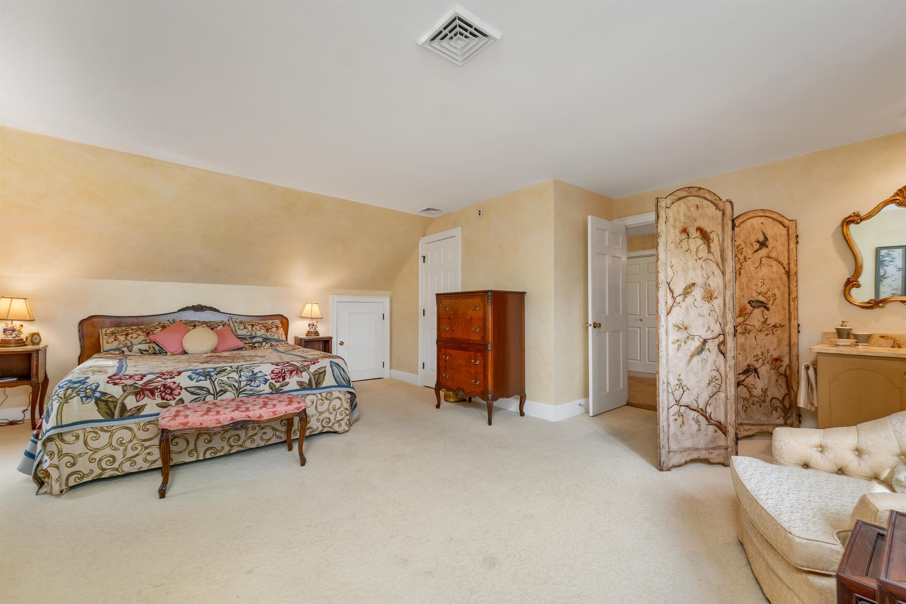 14 Spring Hill Road