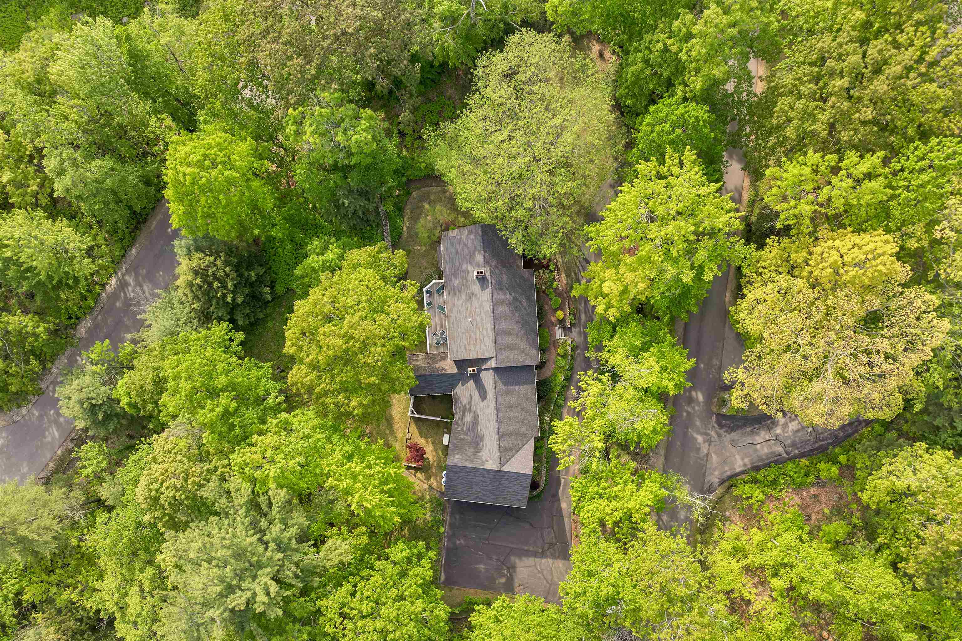 14 Spring Hill Road
