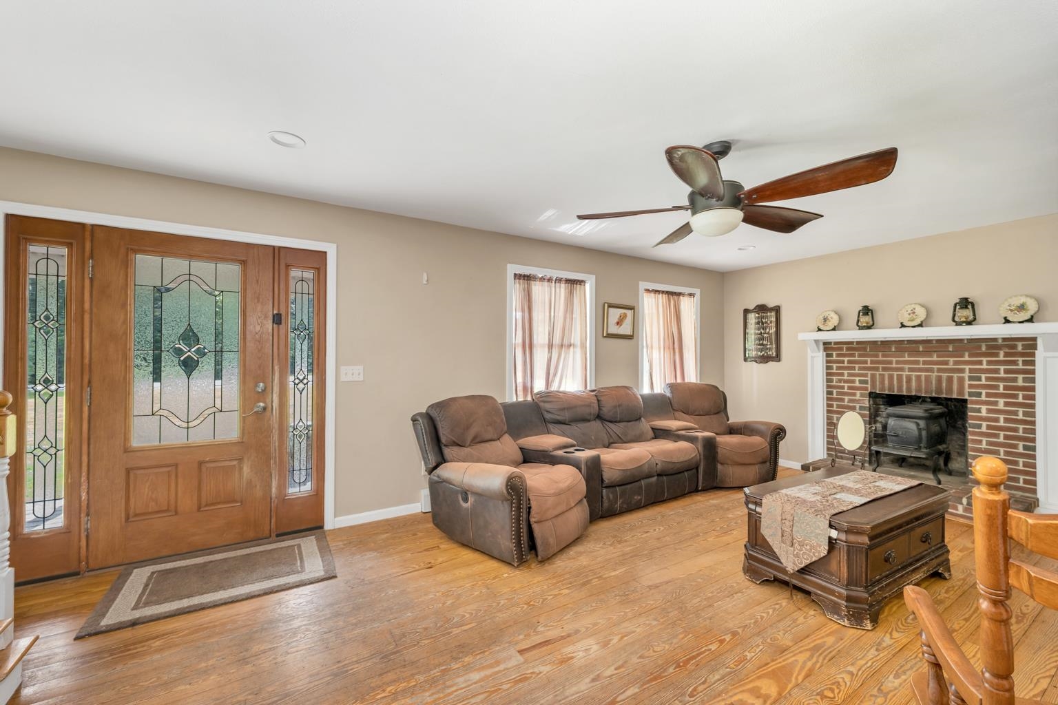 3 Holly Lane