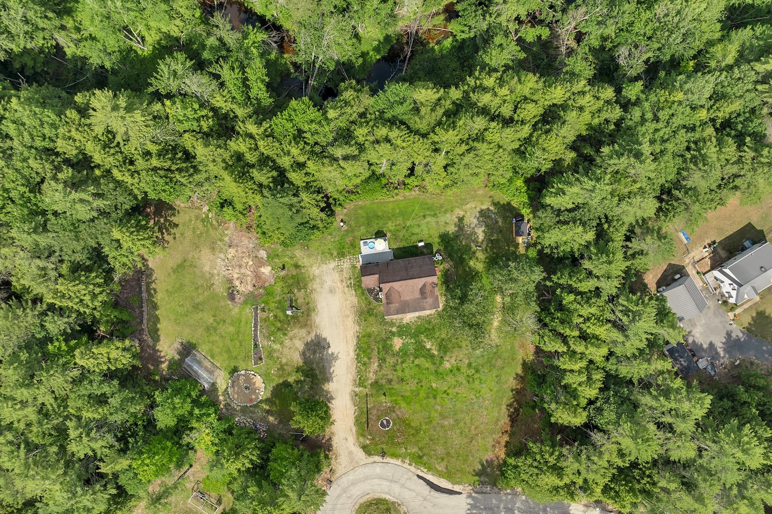 3 Holly Lane
