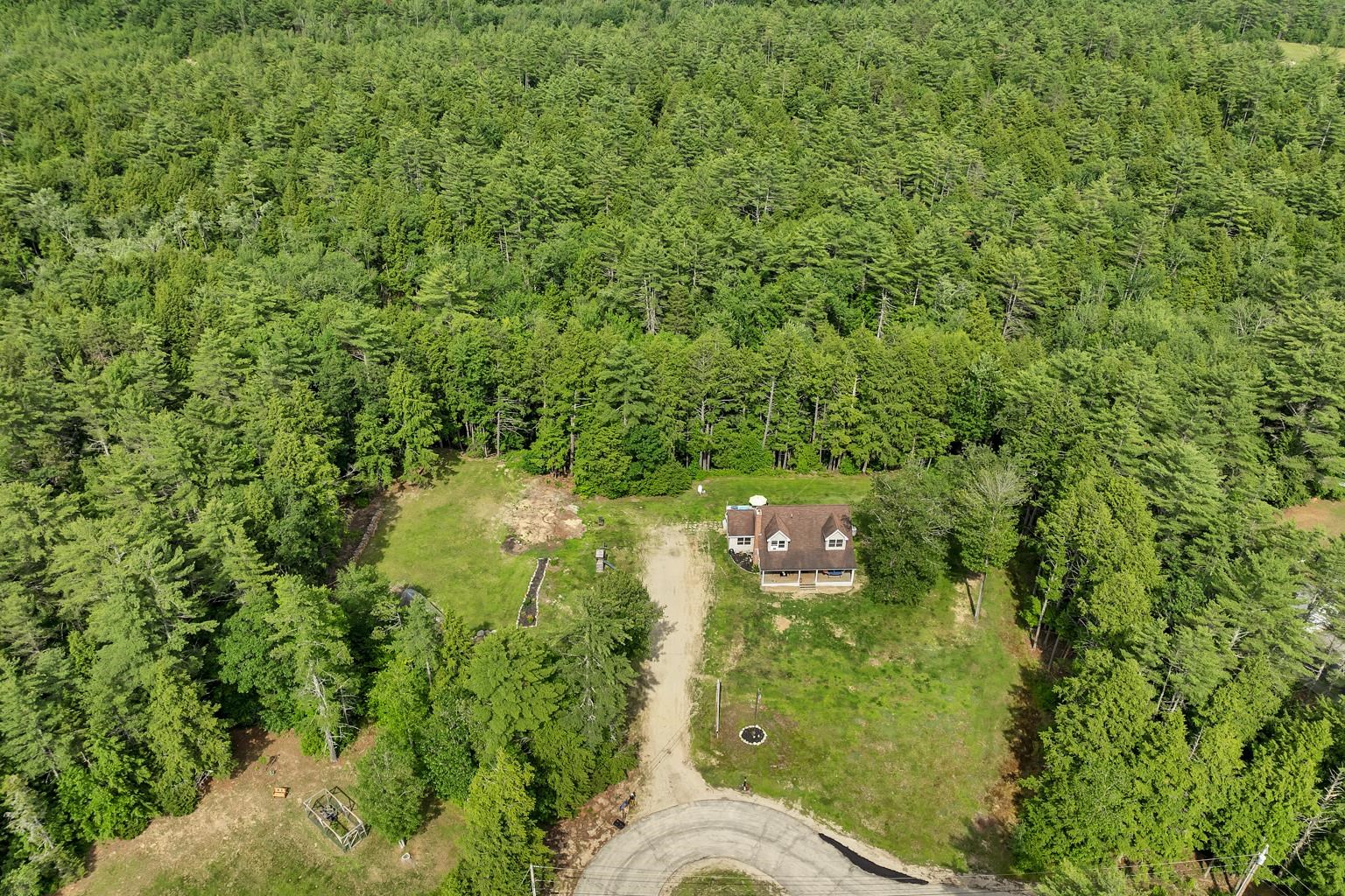 3 Holly Lane