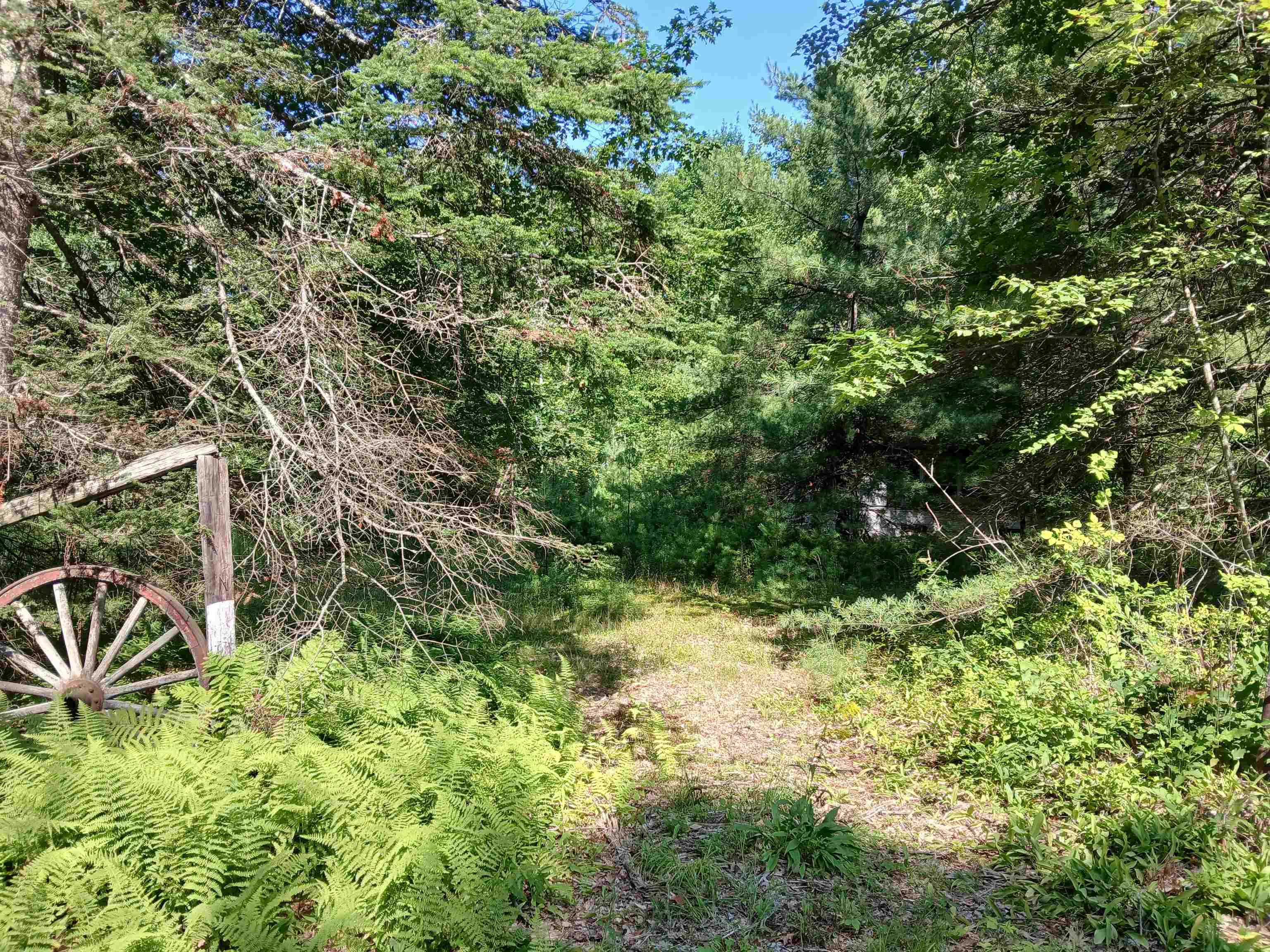 106 Middle Road