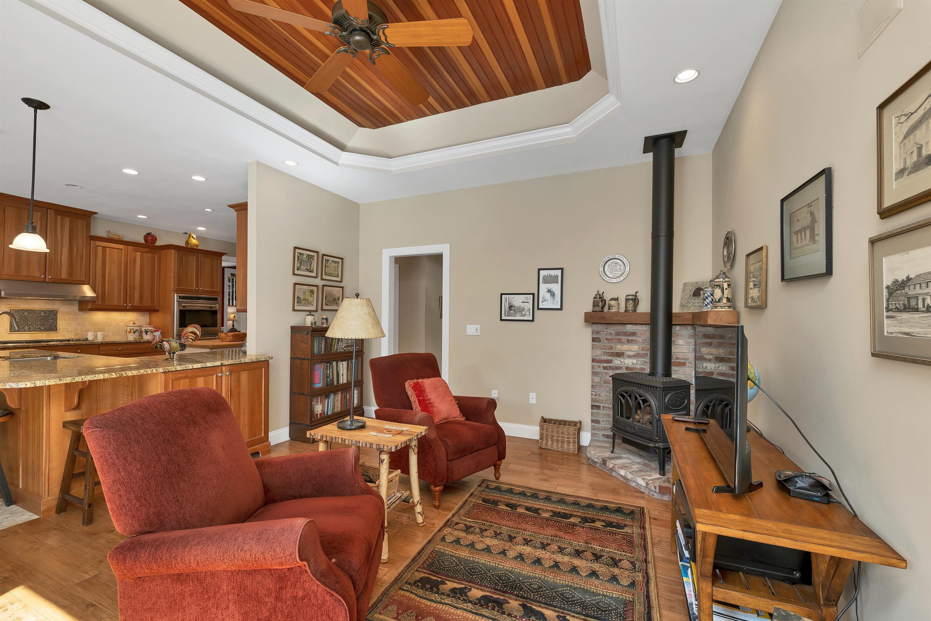 27 Abenaukee Drive