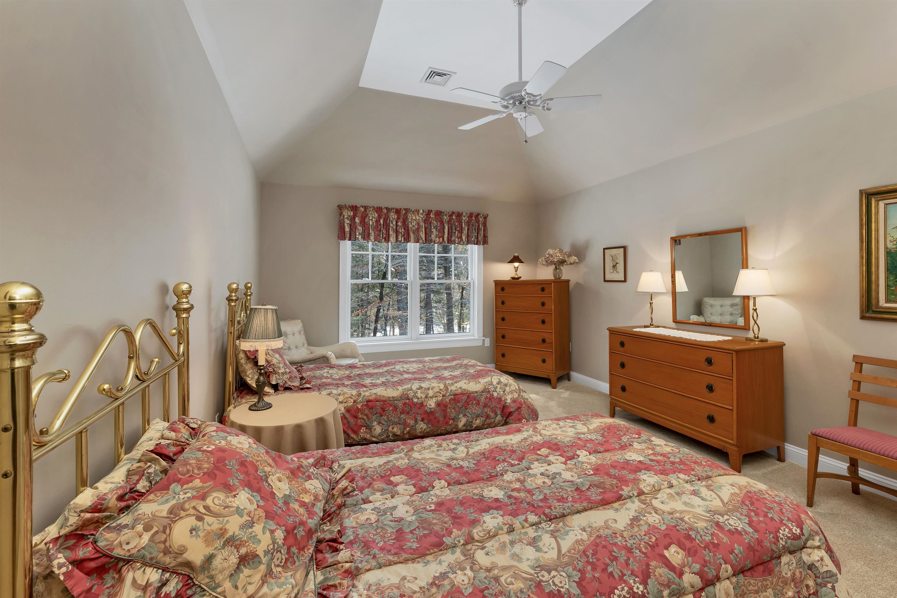 27 Abenaukee Drive
