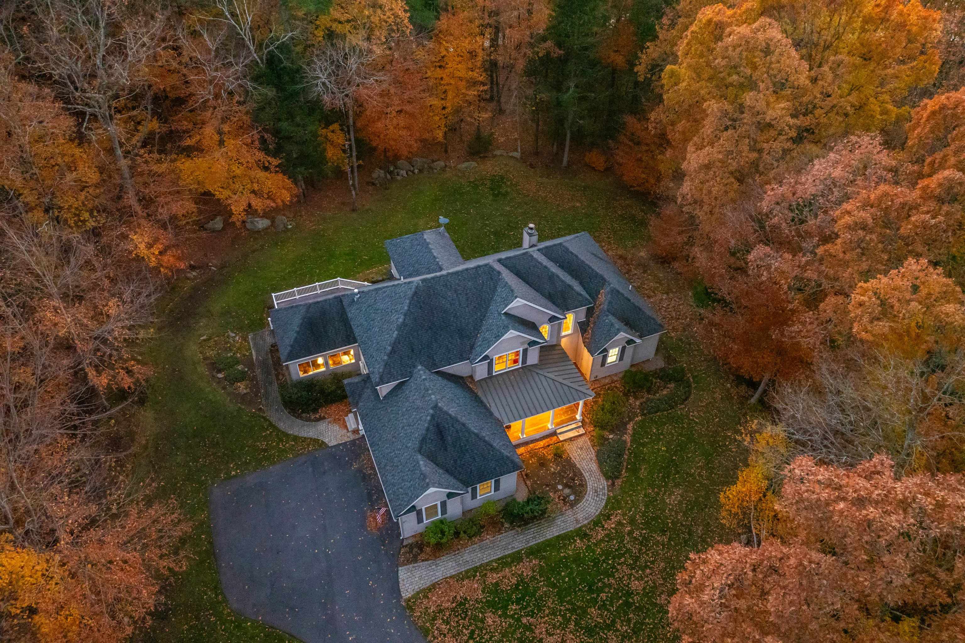 27 Abenaukee Drive