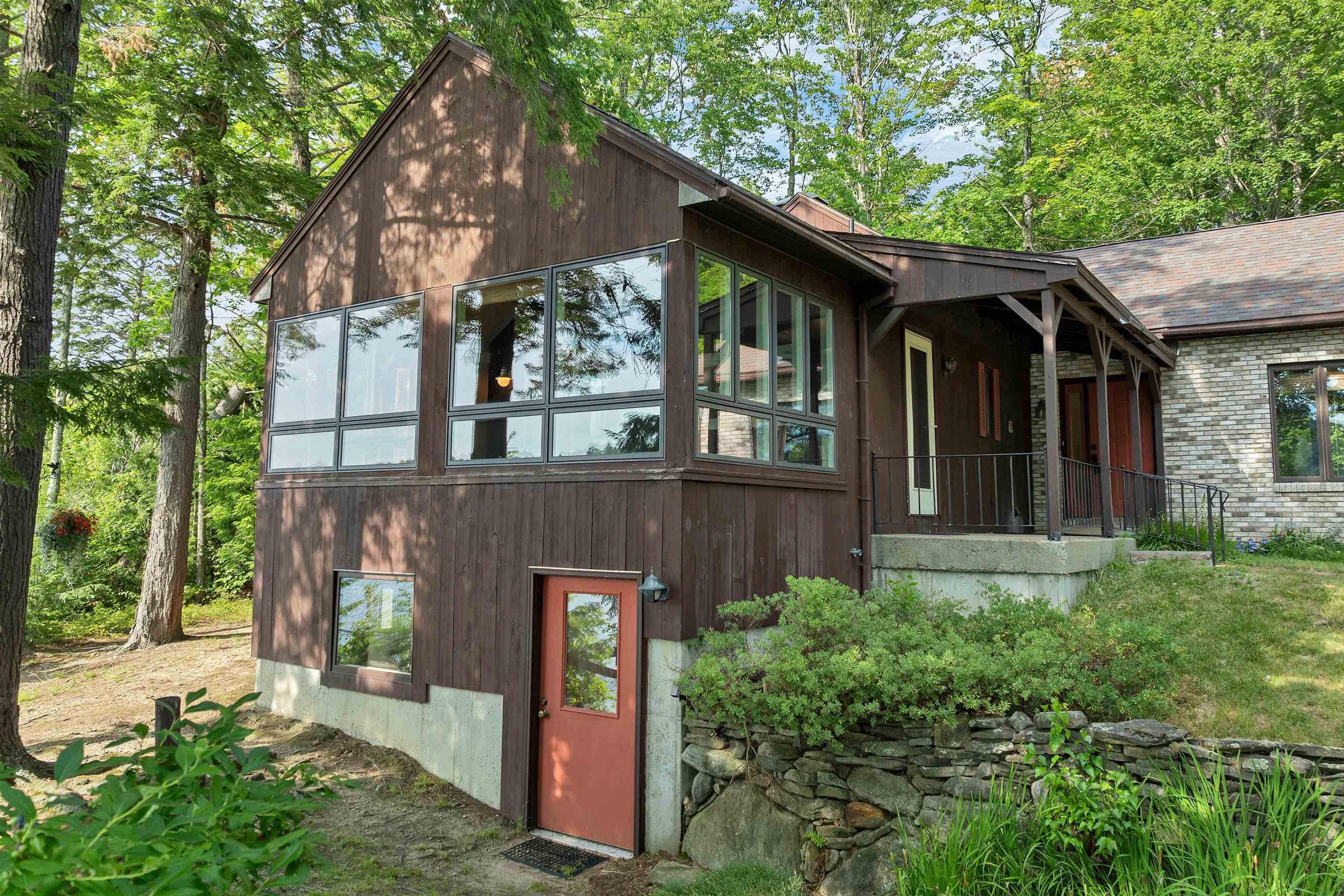 18 Hidden Valley Drive