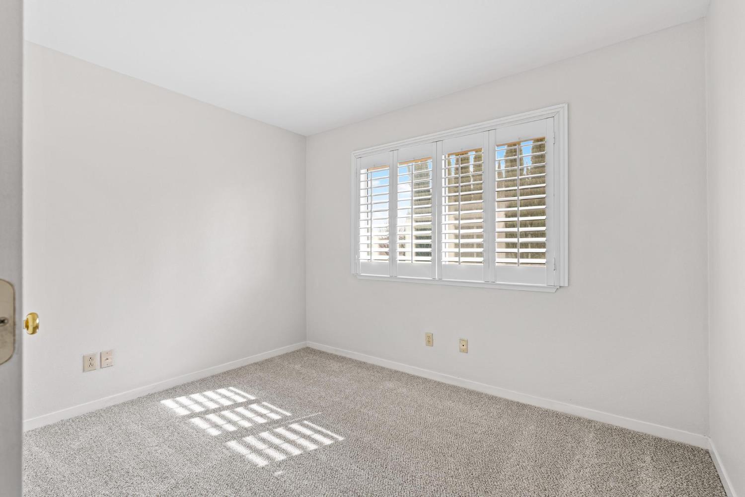 716 Hemmingway Court