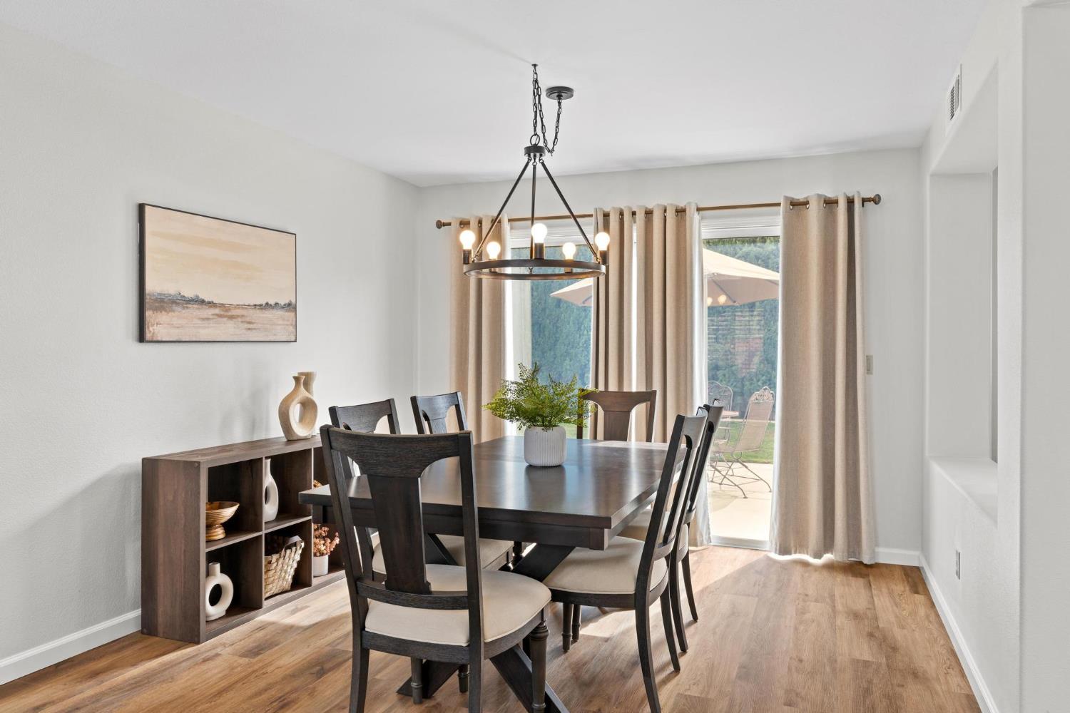 716 Hemmingway Court