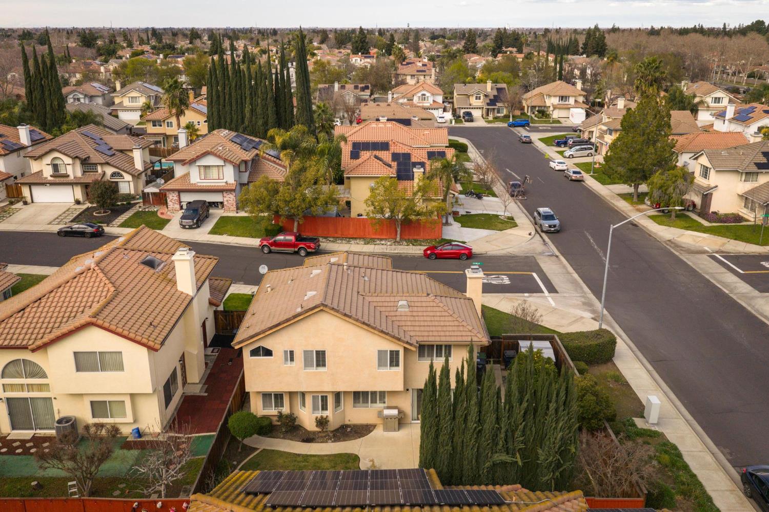 716 Hemmingway Court