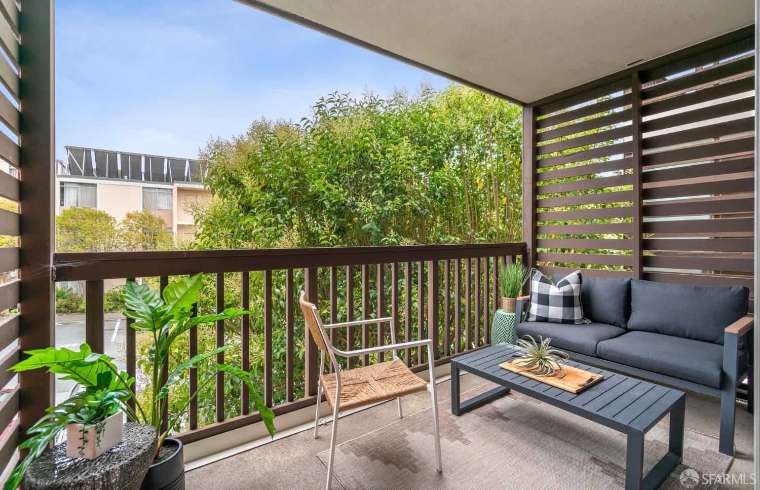 45 Western Shore Lane Unit: 3