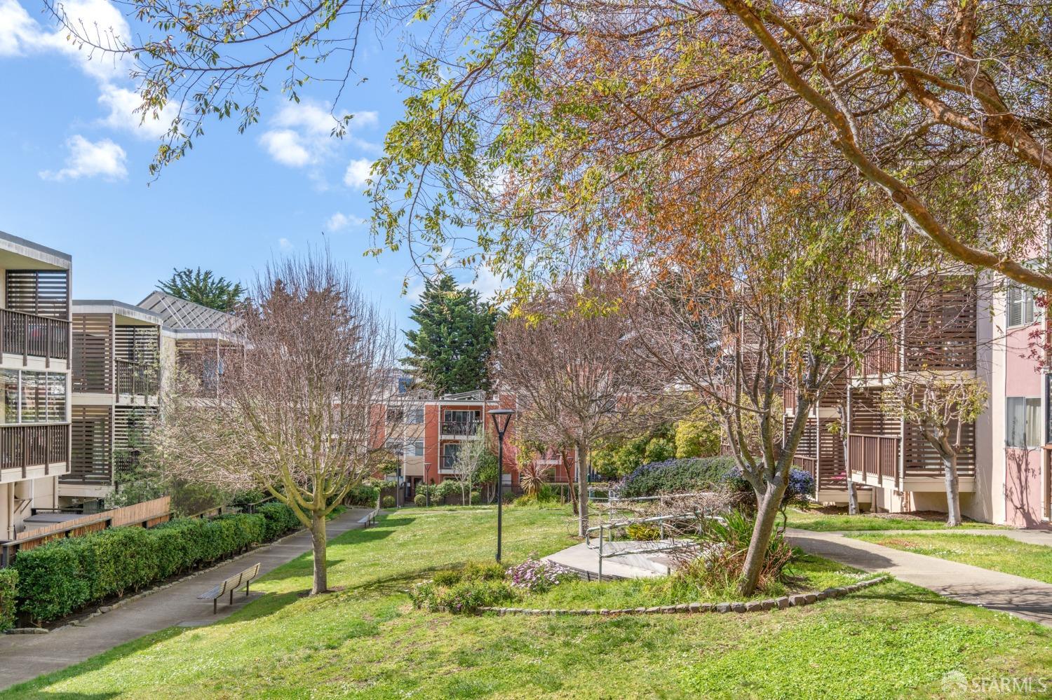 35 Western Shore Lane # 5