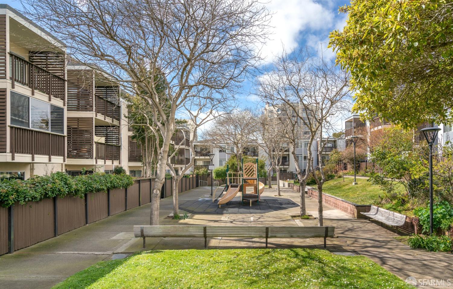 35 Western Shore Lane # 5