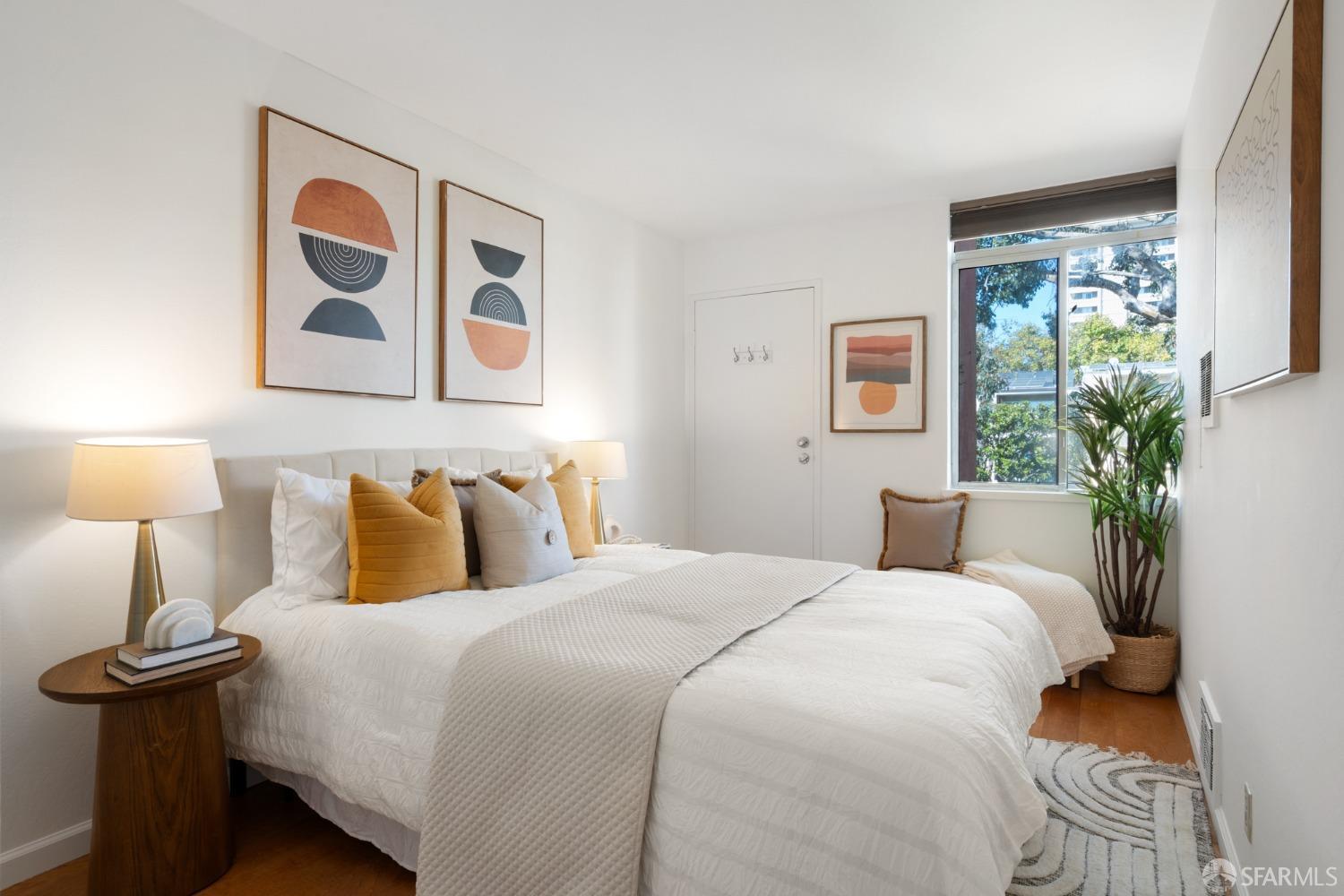 35 Western Shore Lane # 5