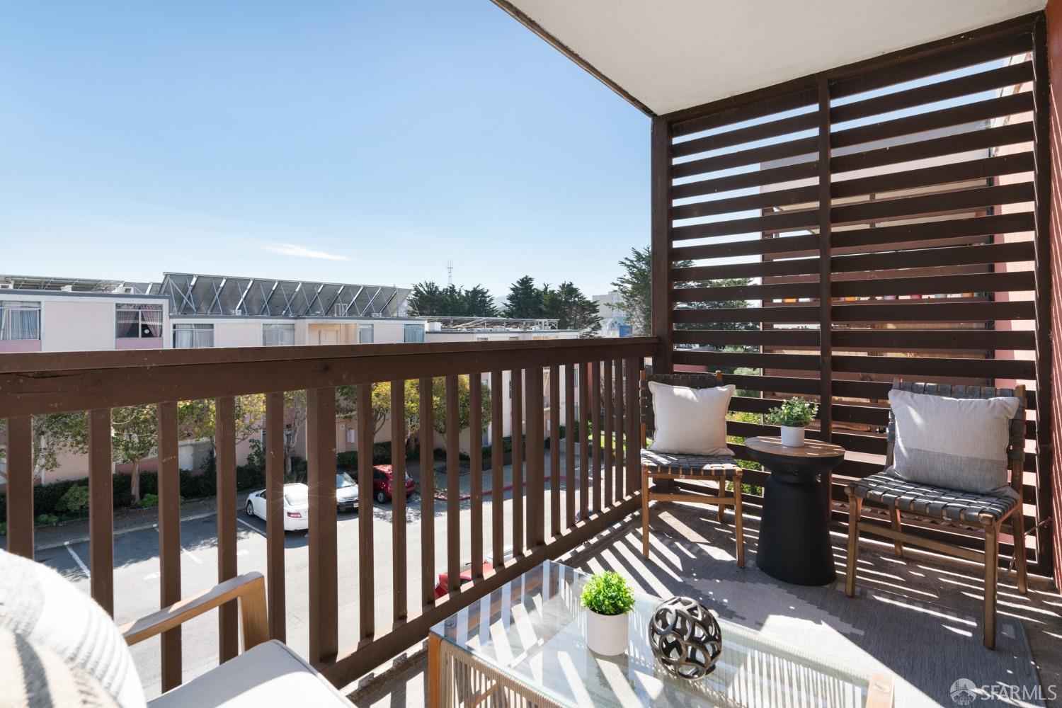35 Western Shore Lane # 5