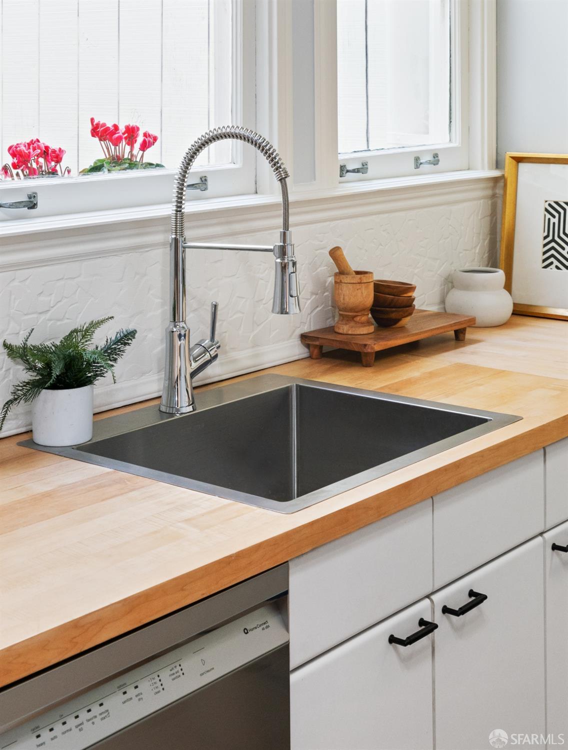 690 Church Street # 1